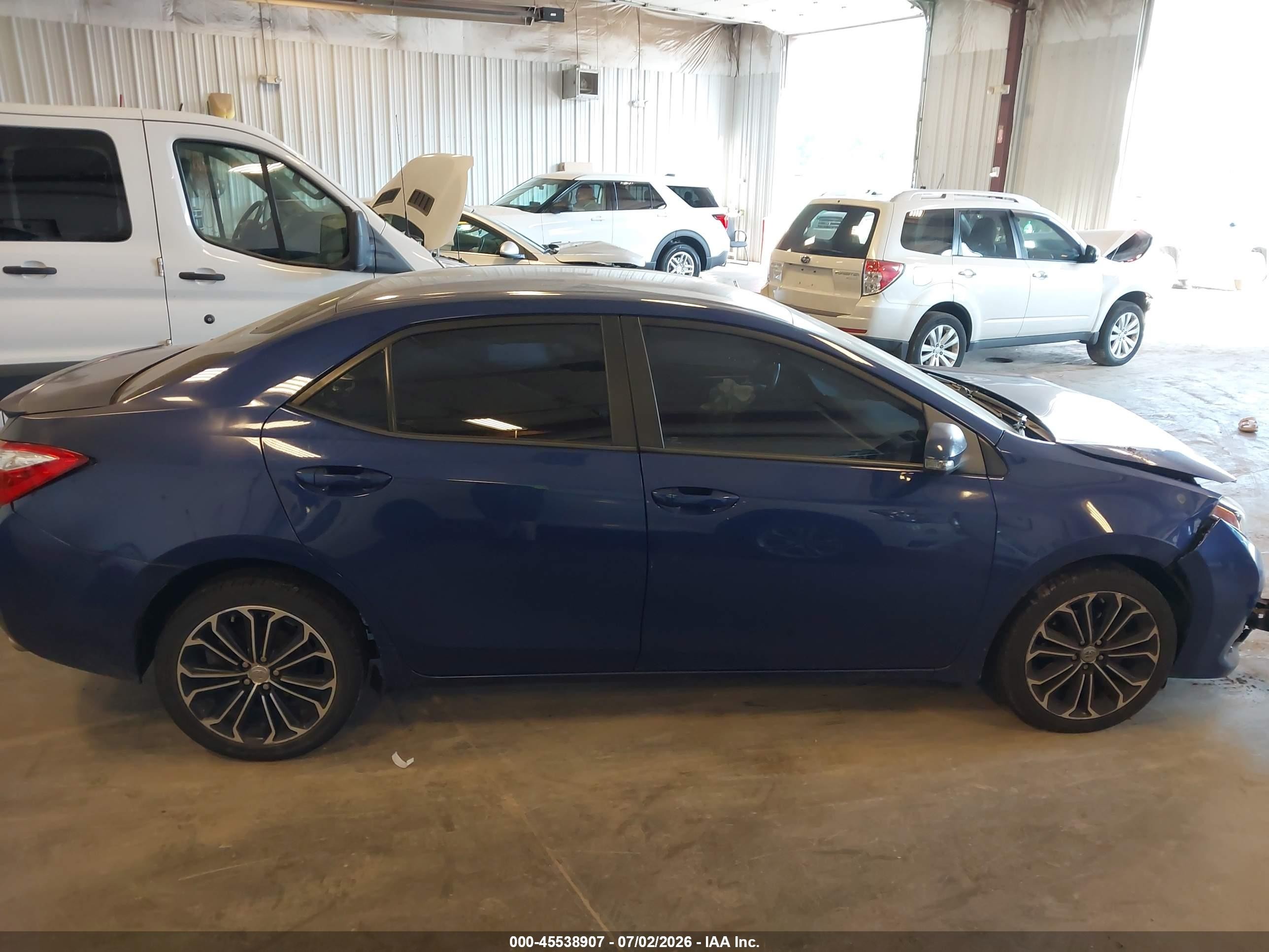 2014 Toyota Corolla S Plus Blue vin: 2T1BURHE4EC127381
