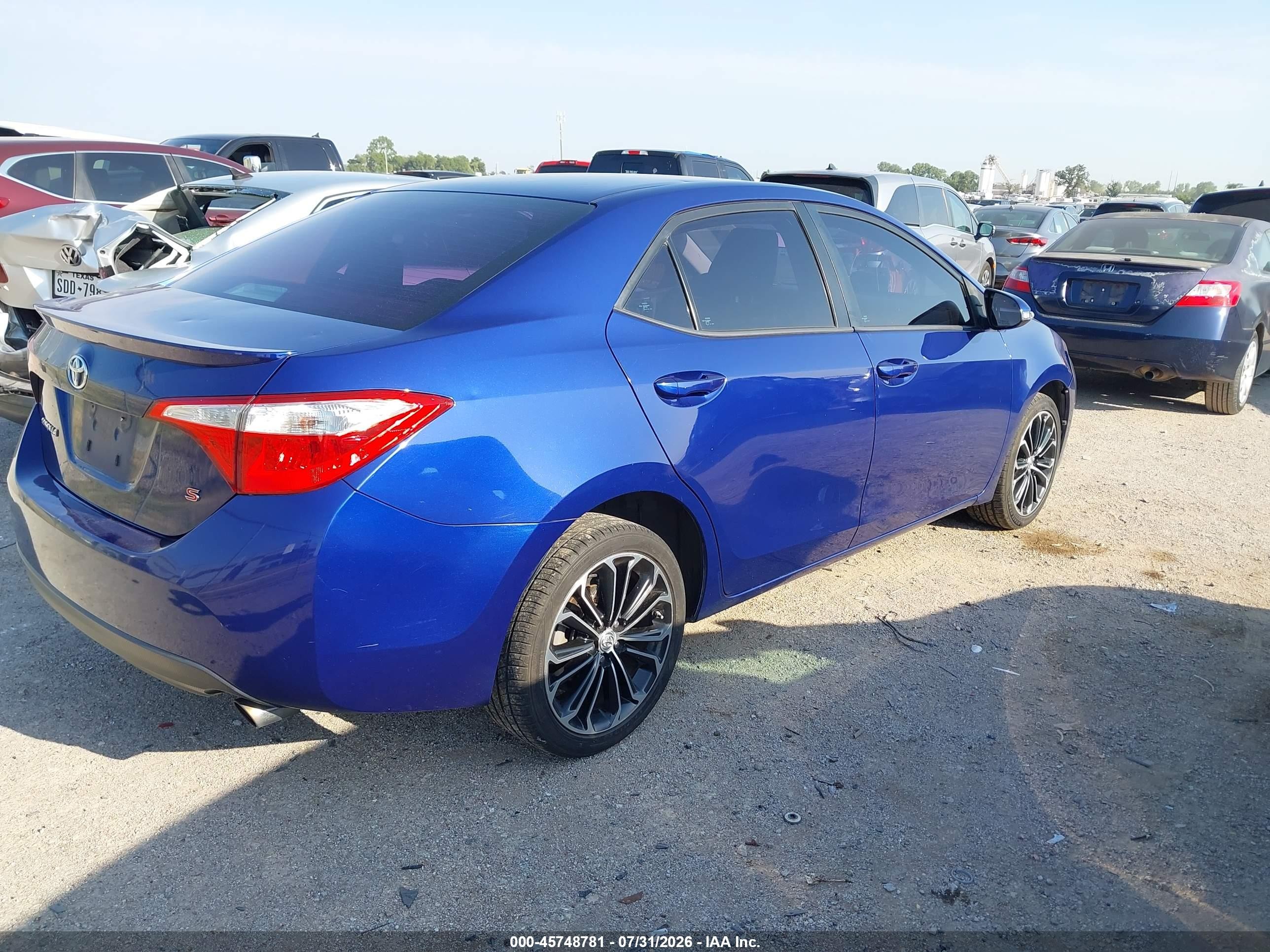 2014 Toyota Corolla S Plus Blue vin: 2T1BURHE4EC129308