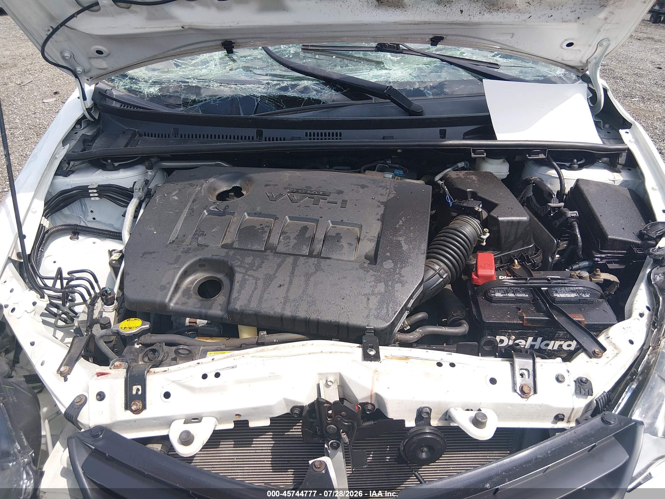 2014 Toyota Corolla Le White vin: 2T1BURHE4EC131978