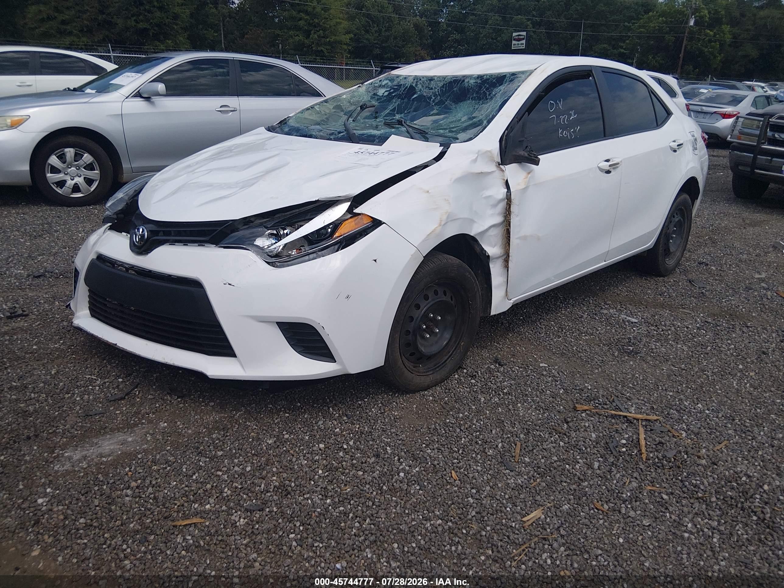 2014 Toyota Corolla Le White vin: 2T1BURHE4EC131978