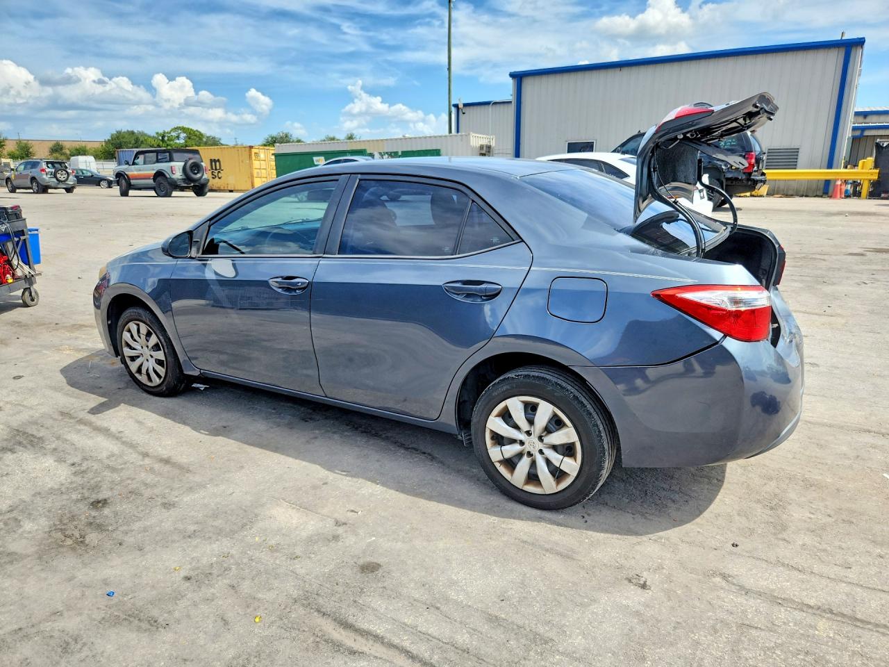 2014 Toyota Corolla Le Gray vin: 2T1BURHE4EC140616