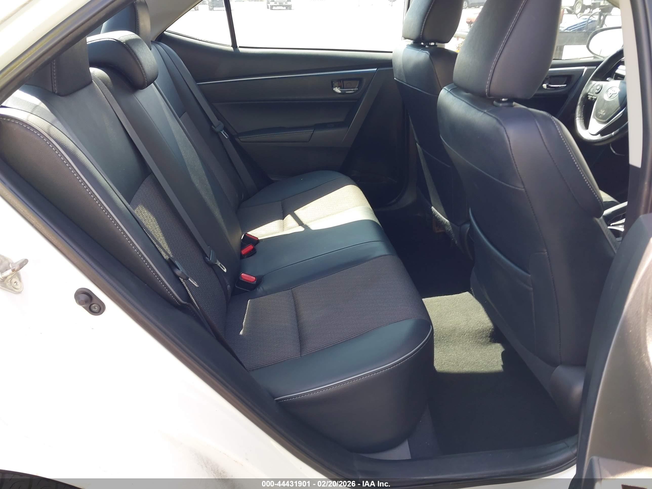 2014 Toyota Corolla S Plus Белый vin: 2T1BURHE4EC146223