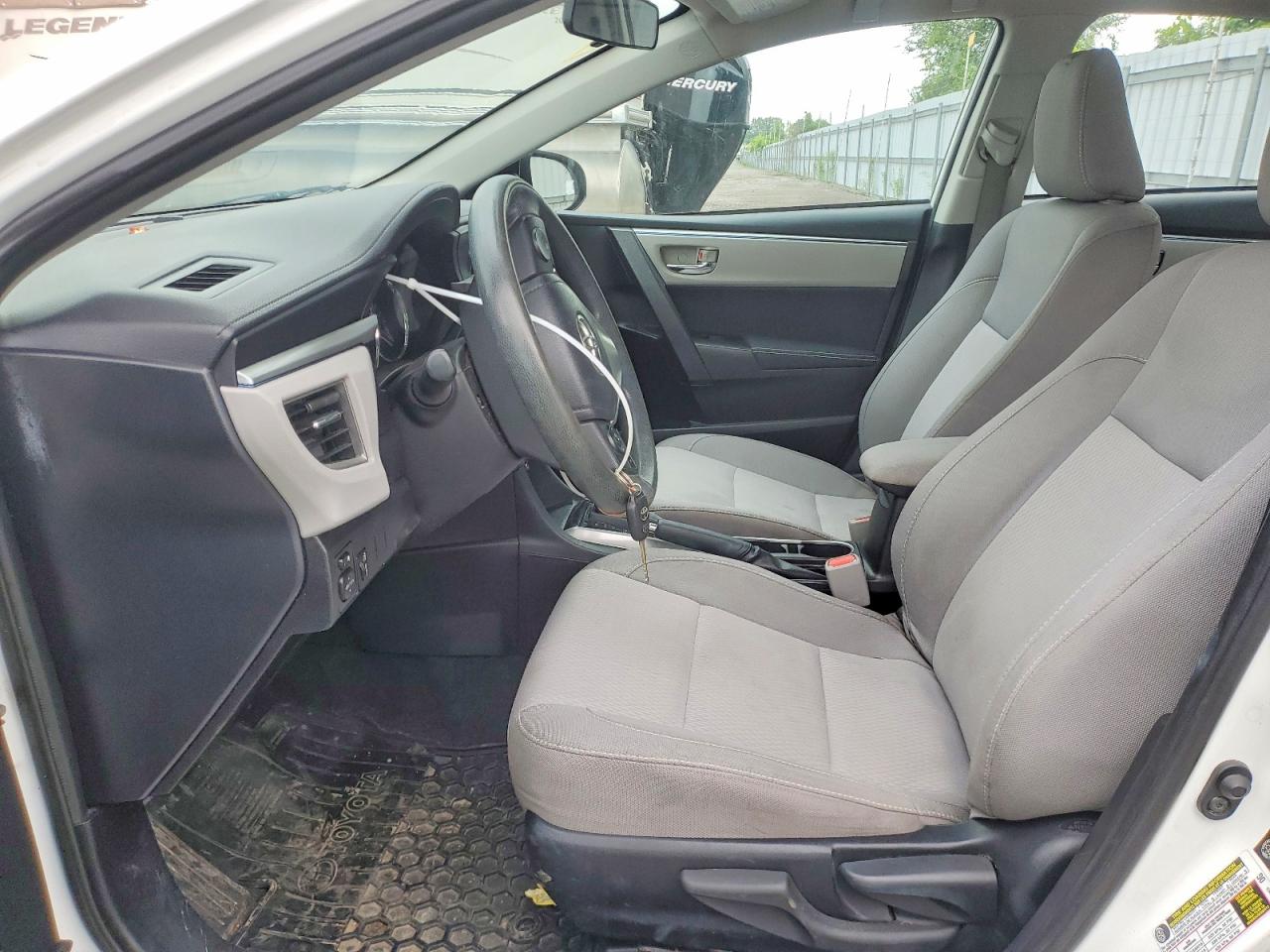2014 Toyota Corolla White vin: 2T1BURHE4EC168285