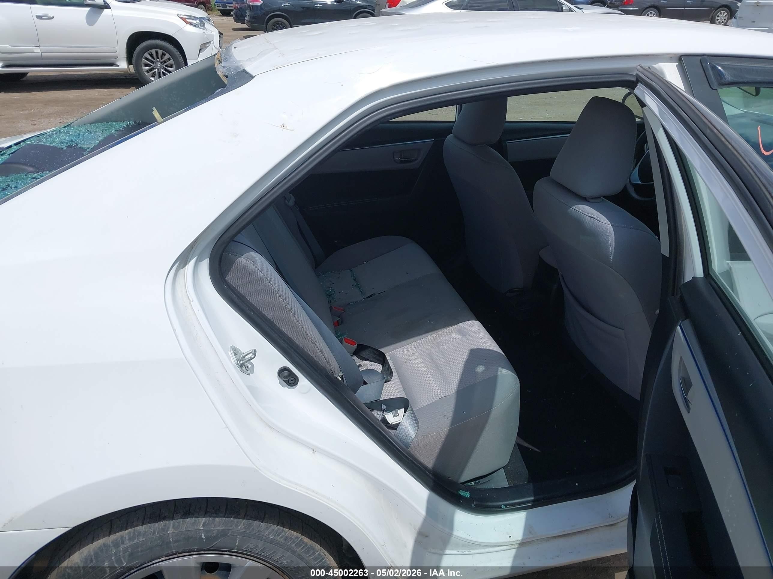 2014 Toyota Corolla Le White vin: 2T1BURHE4EC180209
