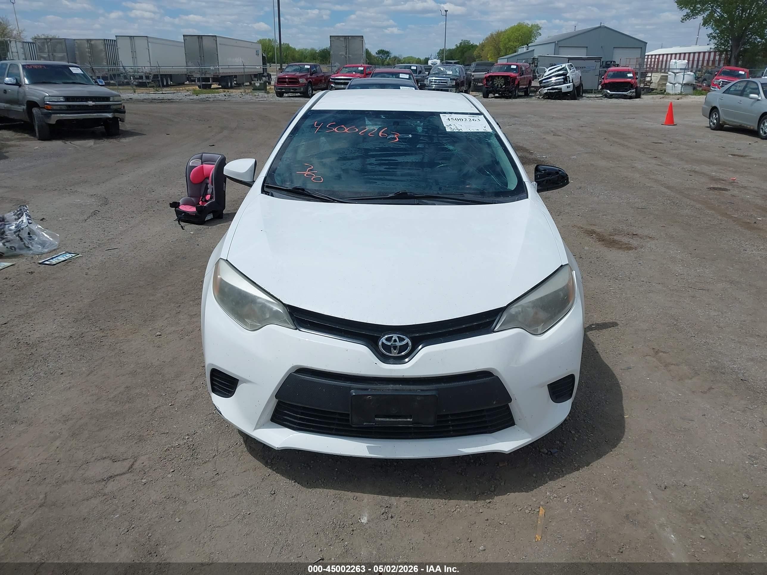2014 Toyota Corolla Le White vin: 2T1BURHE4EC180209