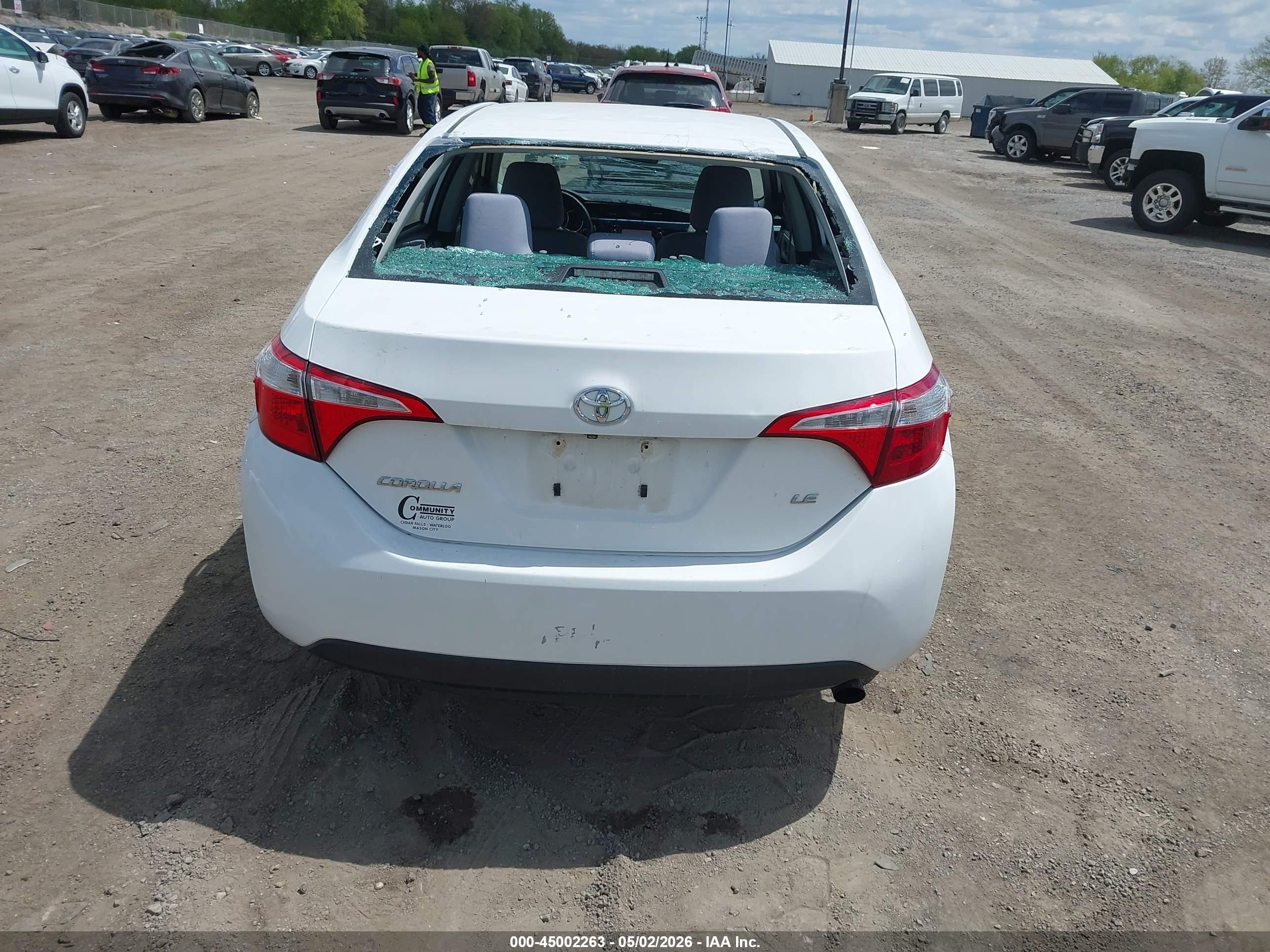 2014 Toyota Corolla Le White vin: 2T1BURHE4EC180209