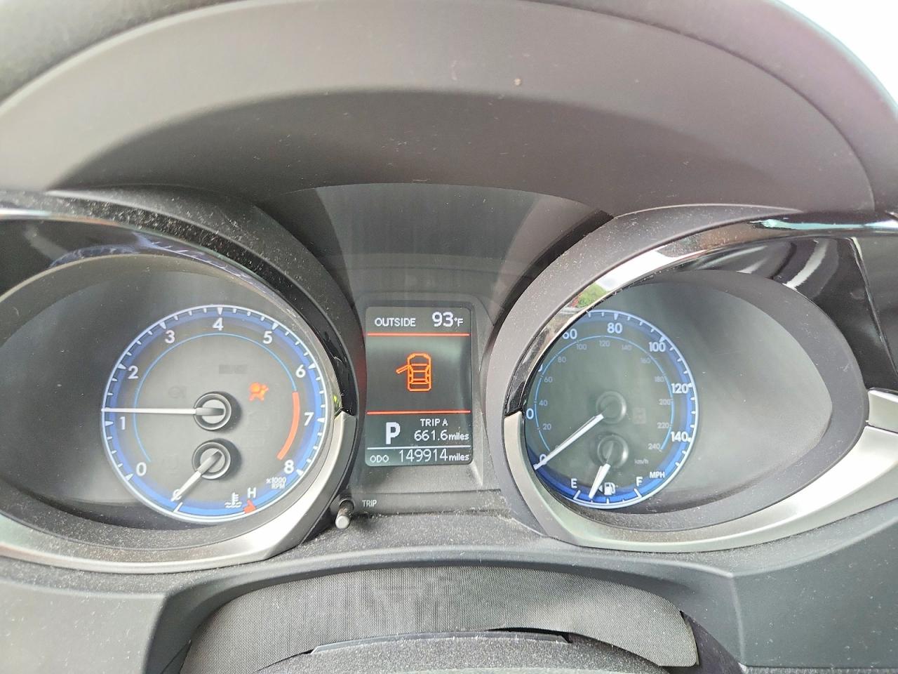 2014 Toyota Corolla S Plus Красный vin: 2T1BURHE4EC182946
