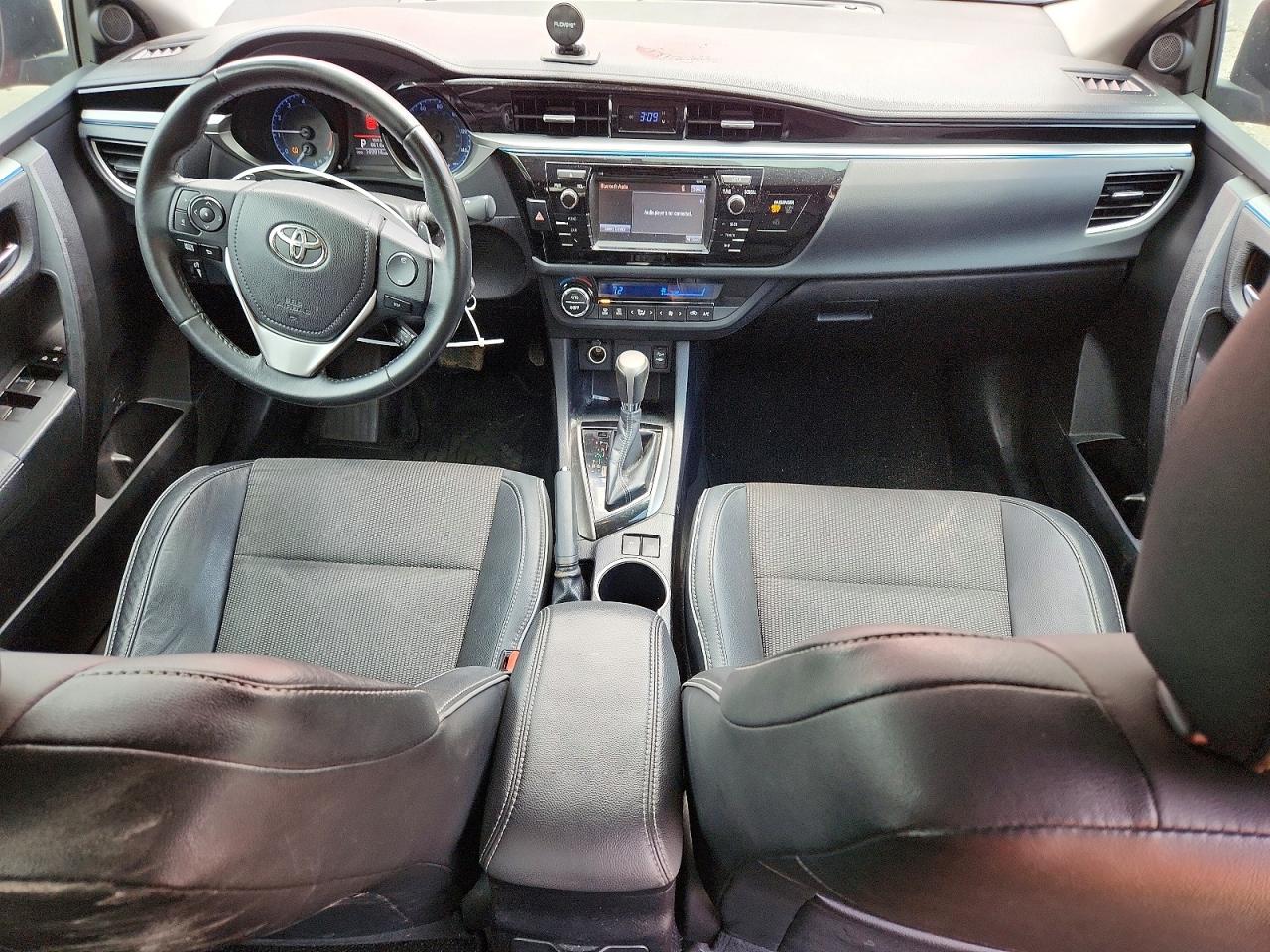 2014 Toyota Corolla S Plus Красный vin: 2T1BURHE4EC182946