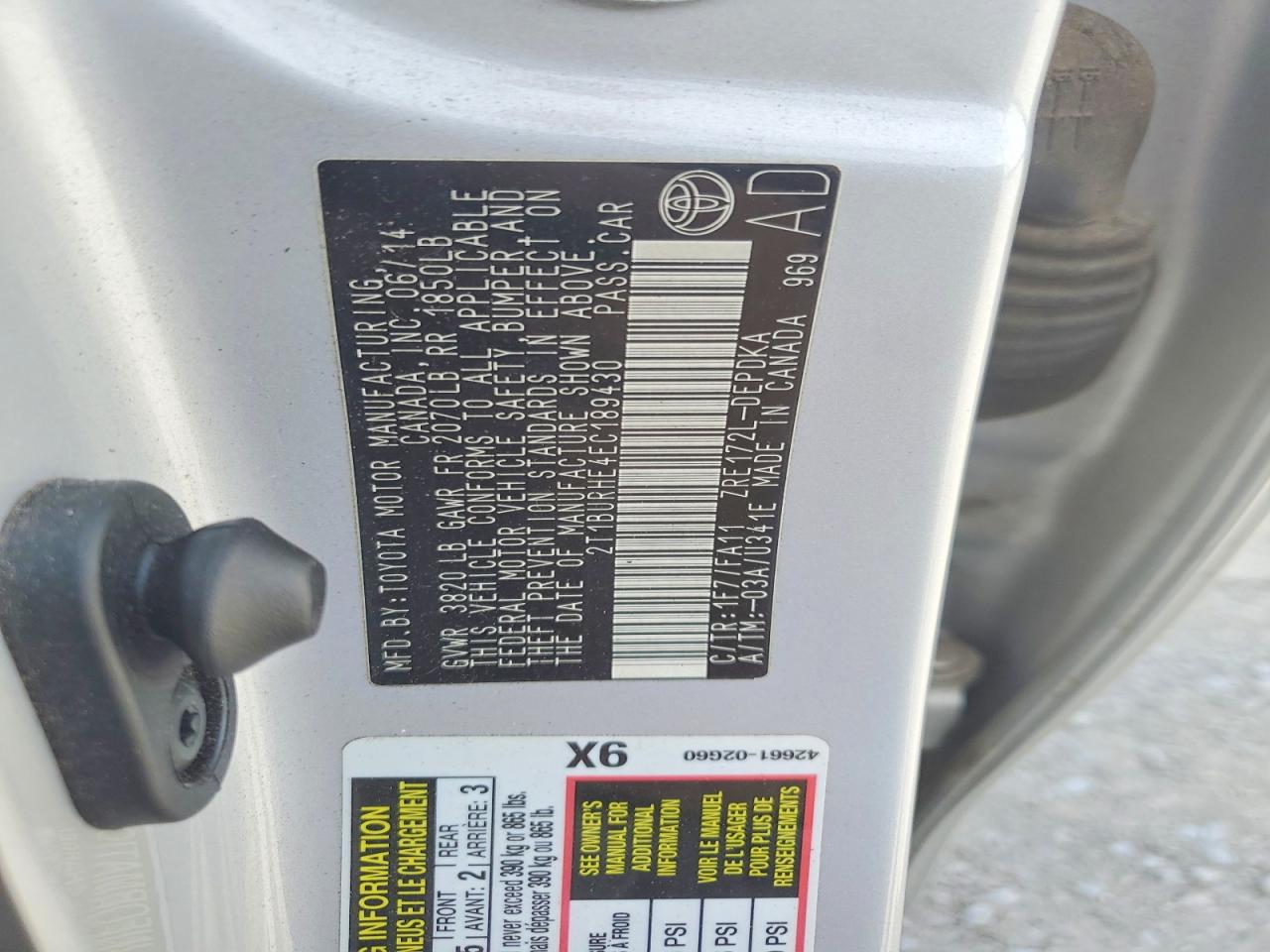 2014 Toyota Corolla Silver vin: 2T1BURHE4EC189430