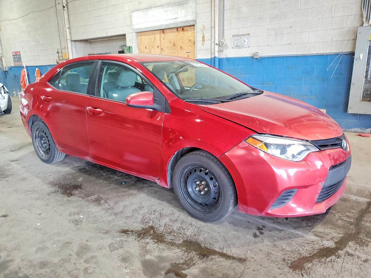2014 Toyota Corolla Le Red vin: 2T1BURHE4EC208977