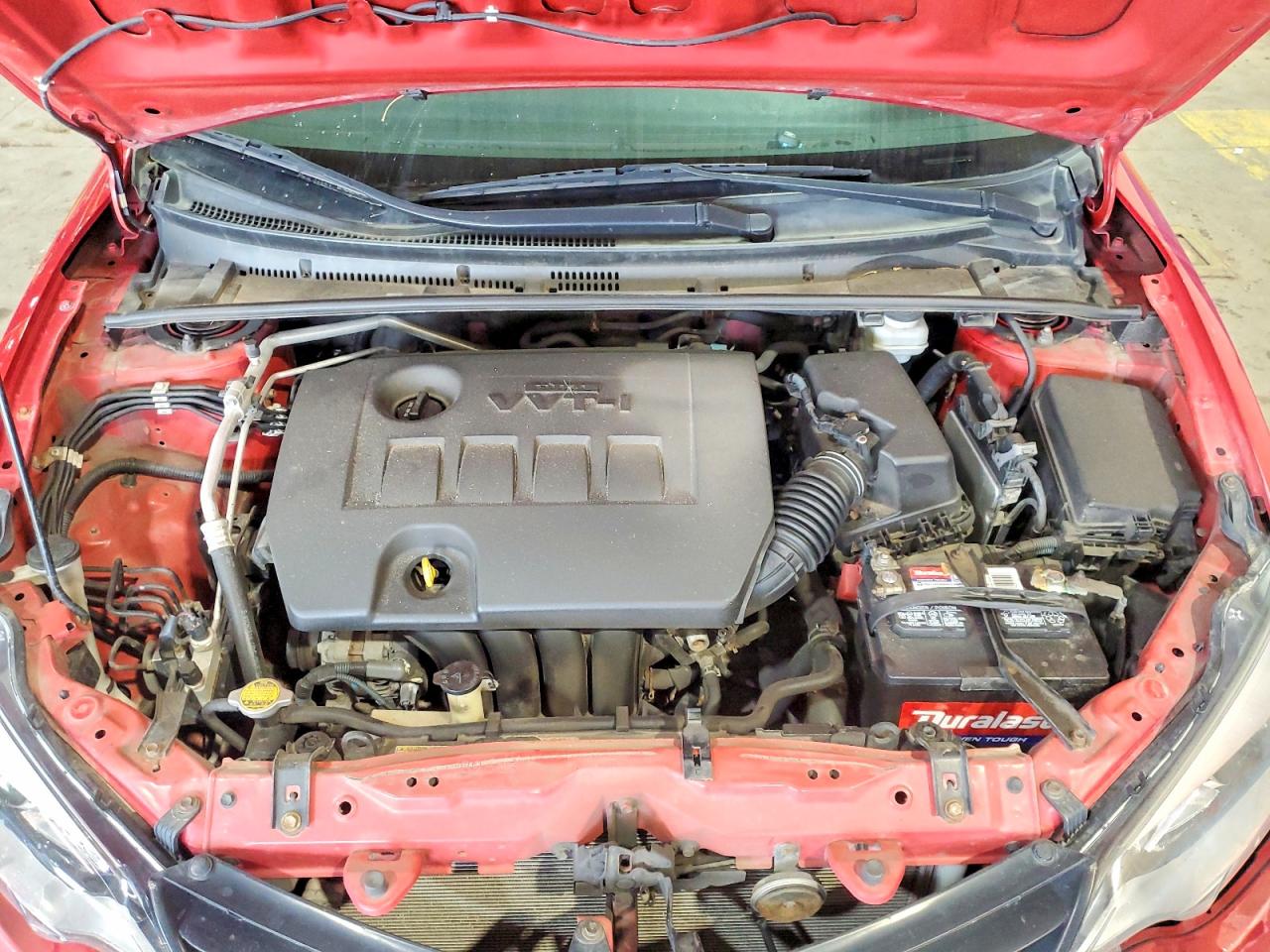 2014 Toyota Corolla Le Red vin: 2T1BURHE4EC208977