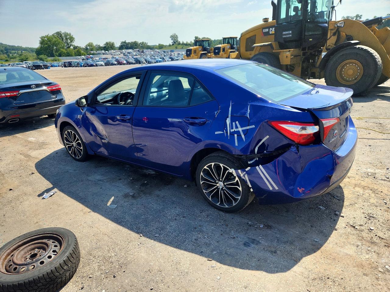 2014 Toyota Corolla S Plus Blue vin: 2T1BURHE4EC215637