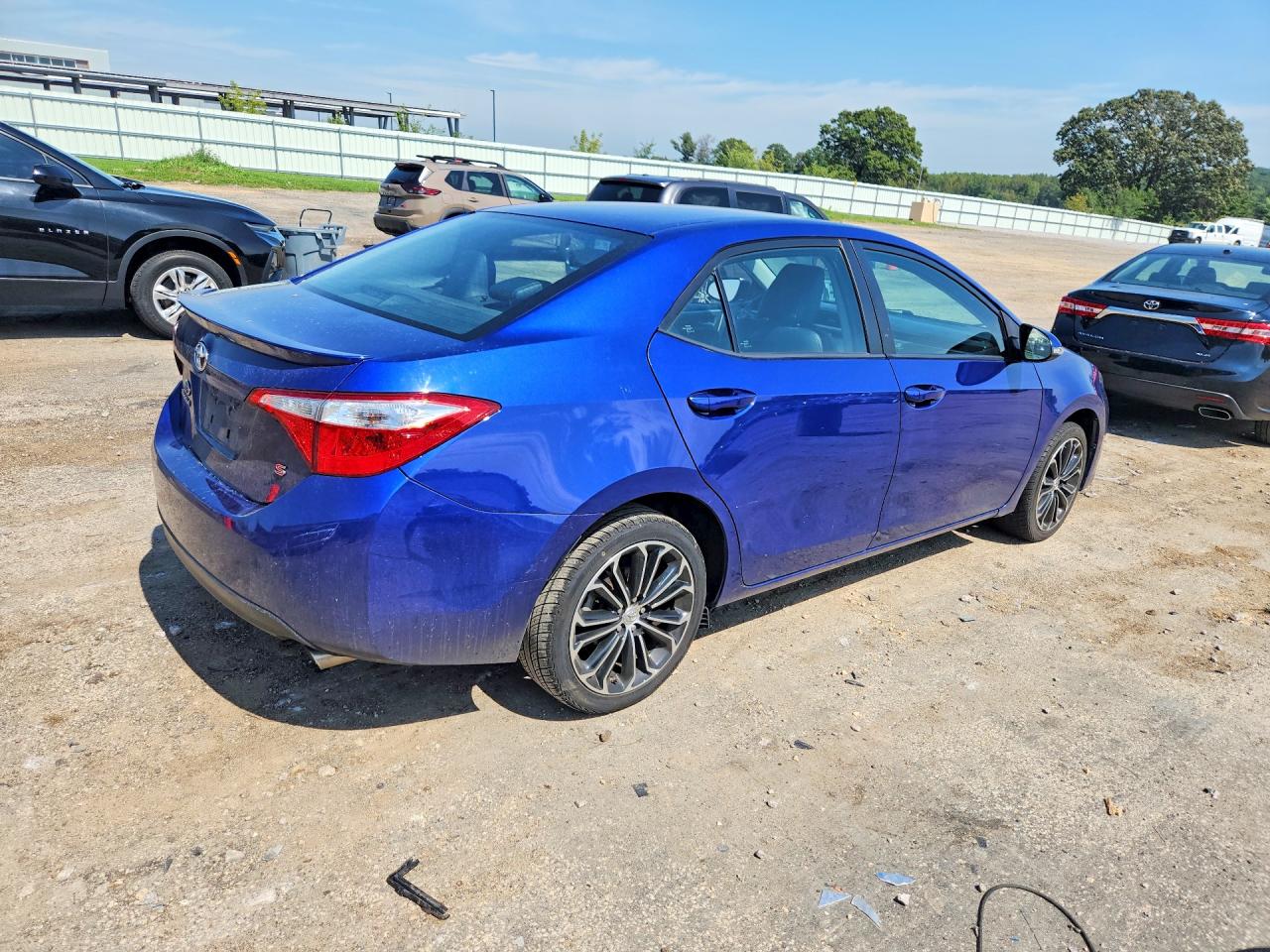2014 Toyota Corolla S Plus Blue vin: 2T1BURHE4EC215637