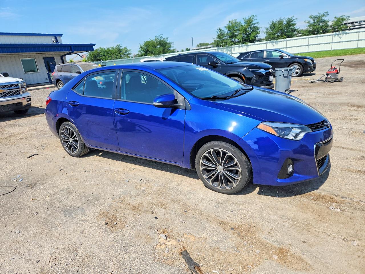 2014 Toyota Corolla S Plus Blue vin: 2T1BURHE4EC215637