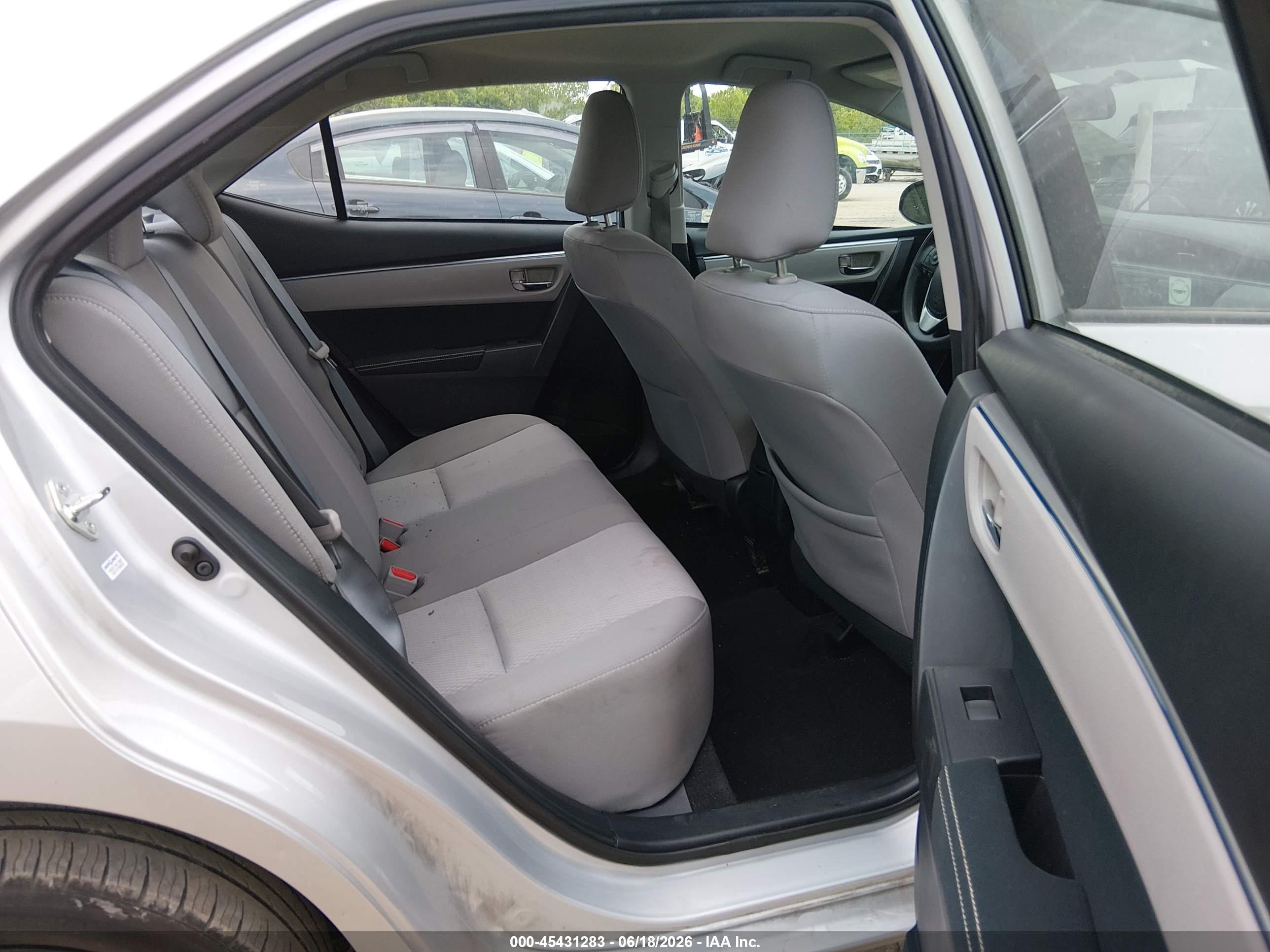 2014 Toyota Corolla Le Silver vin: 2T1BURHE4EC217811