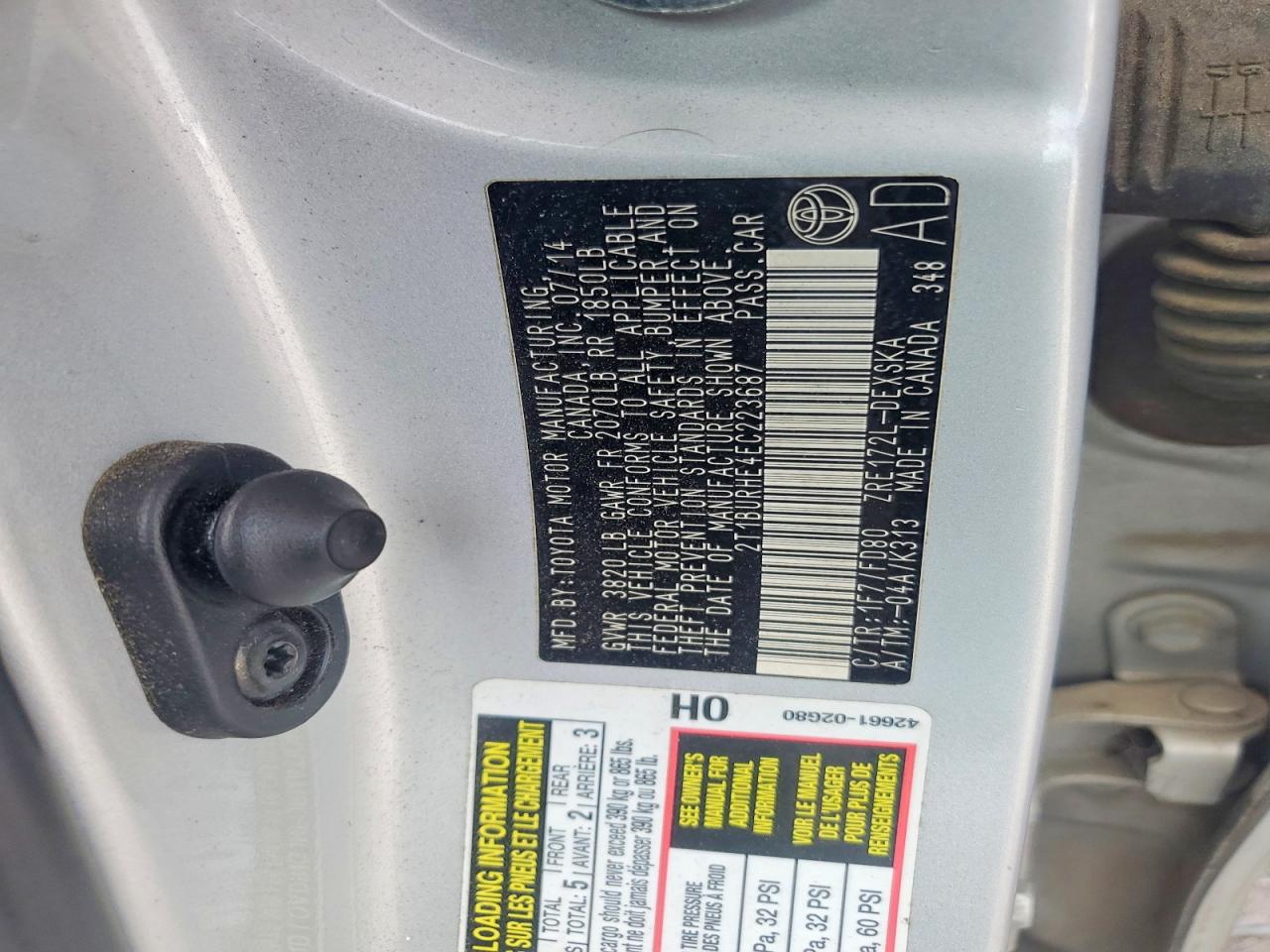 2014 Toyota Corolla S Plus Серебряный vin: 2T1BURHE4EC223687