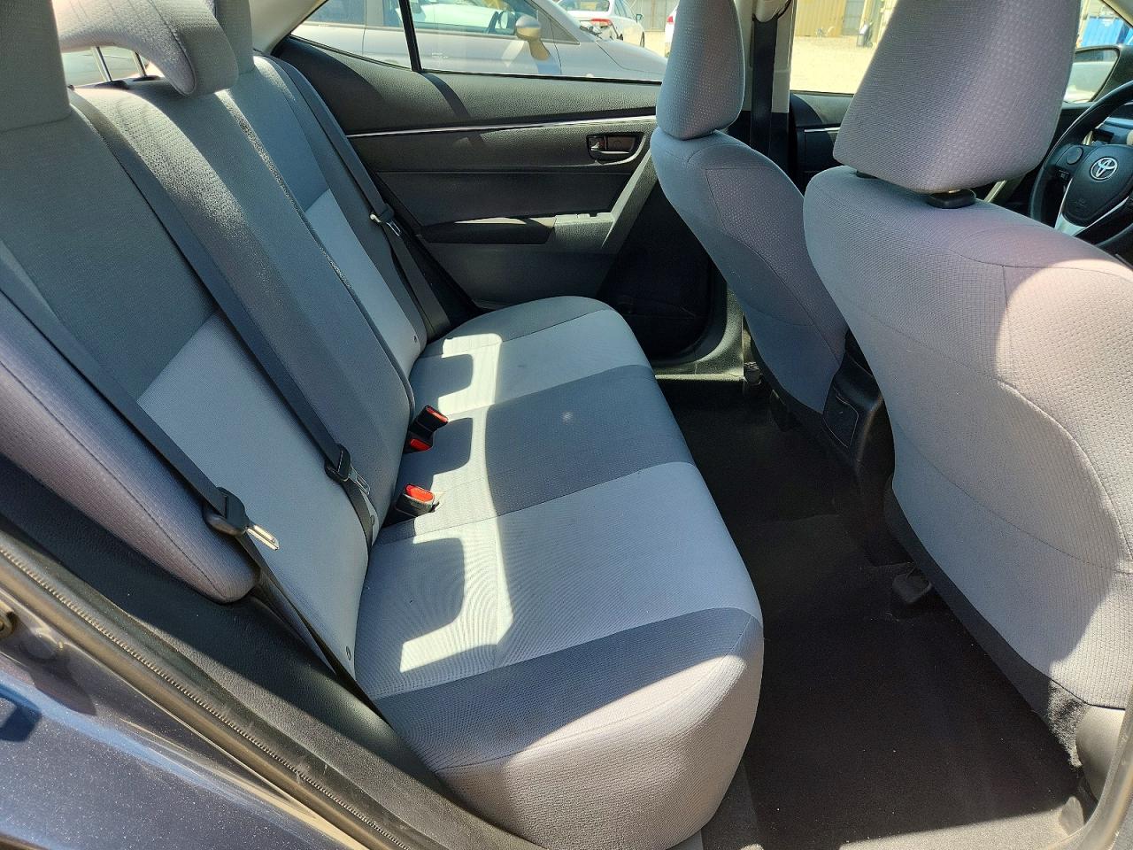 2015 Toyota Corolla L Gray vin: 2T1BURHE4FC236151