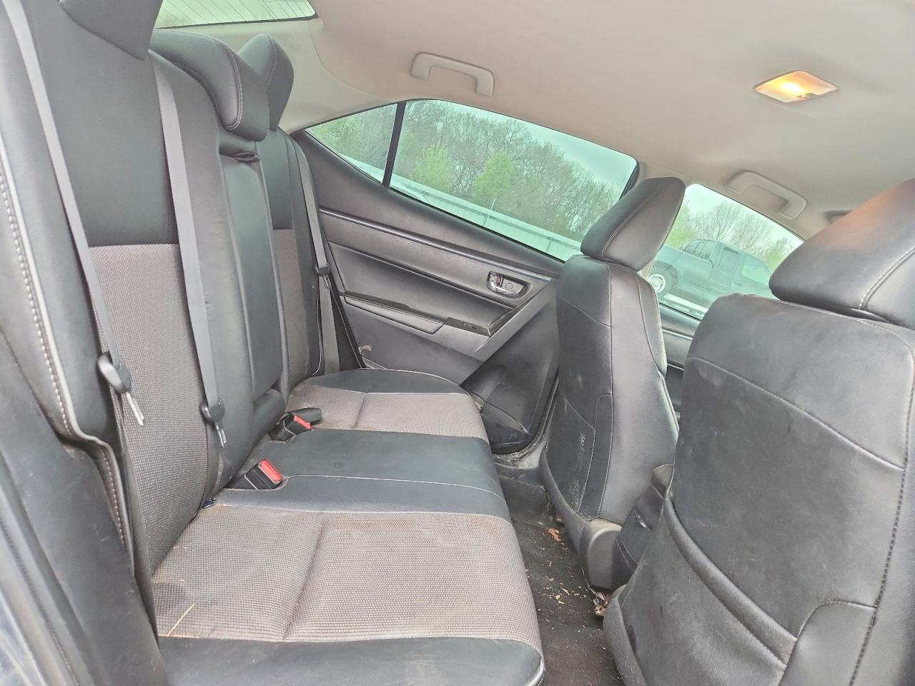 2015 Toyota Corolla S Plus Blue vin: 2T1BURHE4FC247361