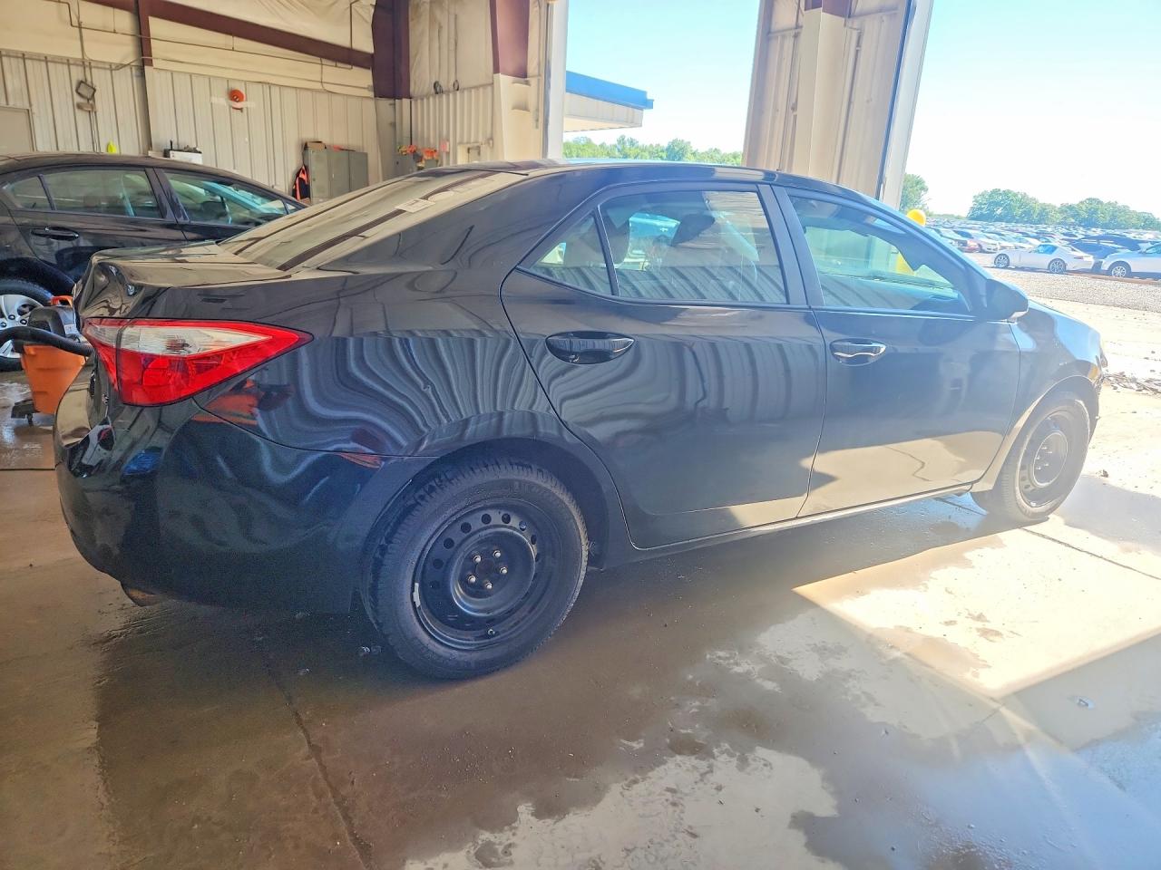 2015 Toyota Corolla Le Black vin: 2T1BURHE4FC259817