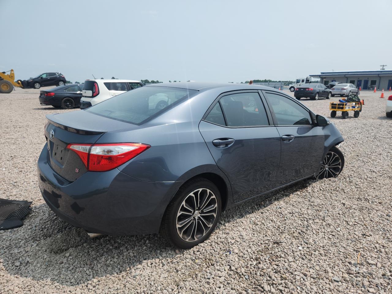 2015 Toyota Corolla S Plus Blue vin: 2T1BURHE4FC262880