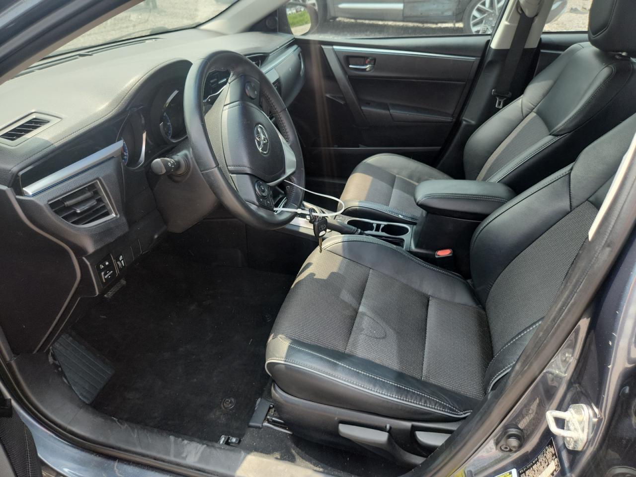 2015 Toyota Corolla S Plus Blue vin: 2T1BURHE4FC262880