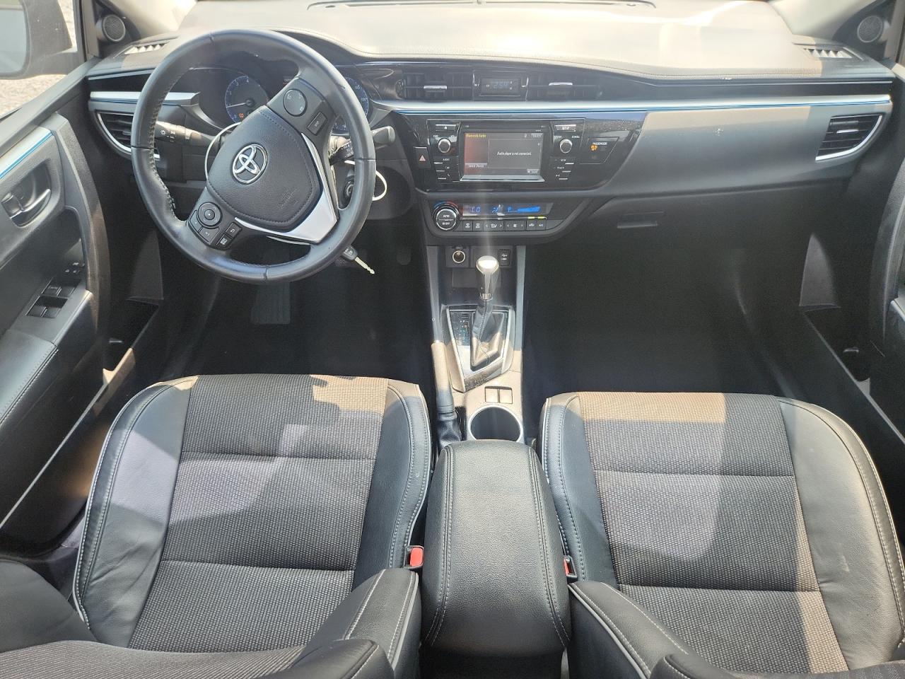 2015 Toyota Corolla S Plus Blue vin: 2T1BURHE4FC262880
