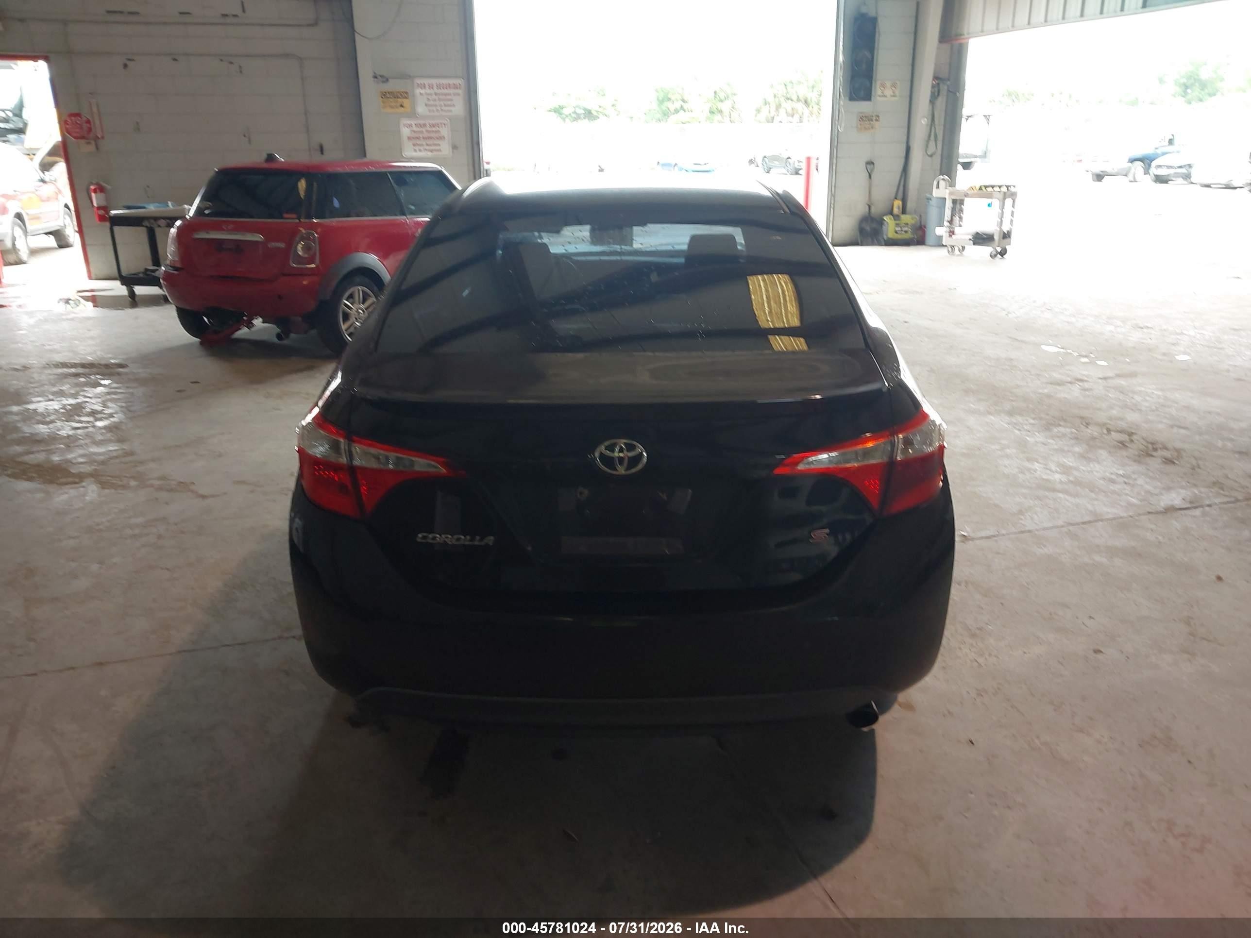 2015 Toyota Corolla S Plus Black vin: 2T1BURHE4FC272115