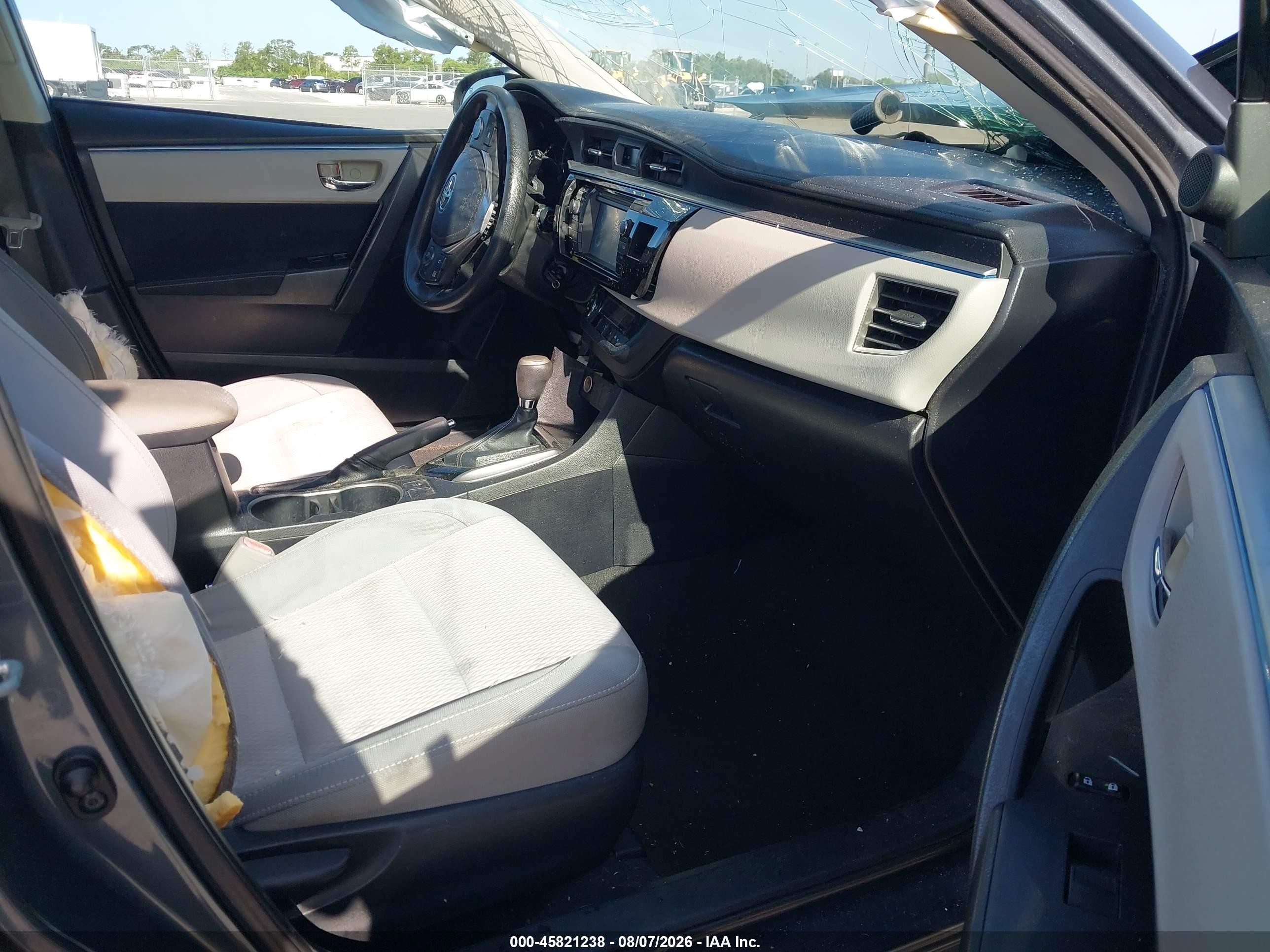 2015 Toyota Corolla Le Gray vin: 2T1BURHE4FC274883