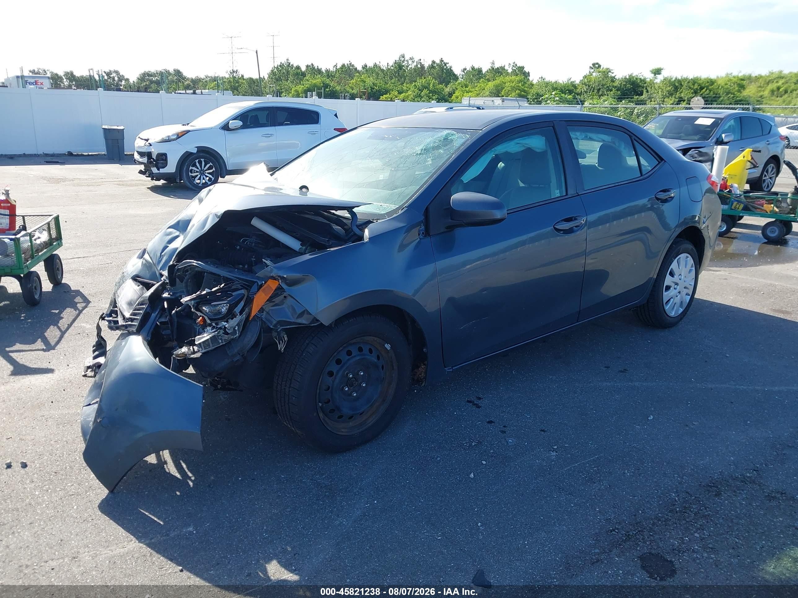 2015 Toyota Corolla Le Gray vin: 2T1BURHE4FC274883