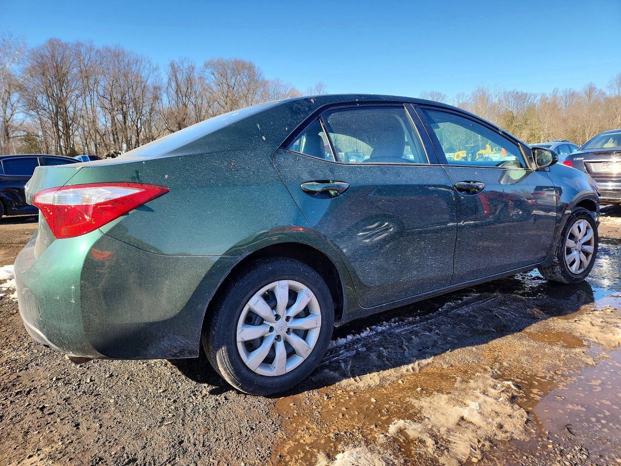 2015 Toyota Corolla L Green vin: 2T1BURHE4FC291330