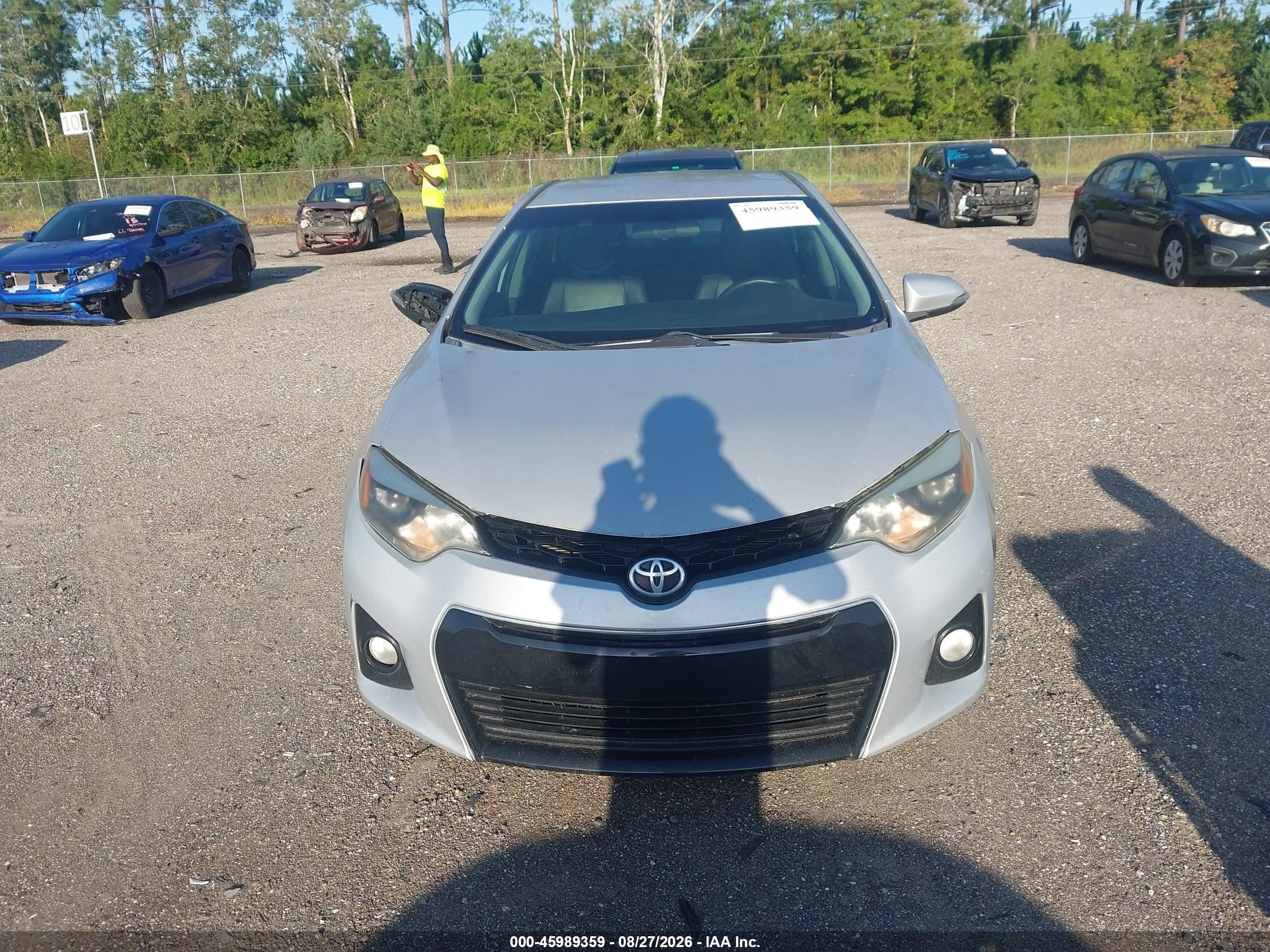 2015 Toyota Corolla S Silver vin: 2T1BURHE4FC299721