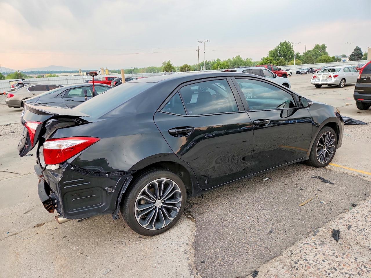 2015 Toyota Corolla S Plus Black vin: 2T1BURHE4FC303010