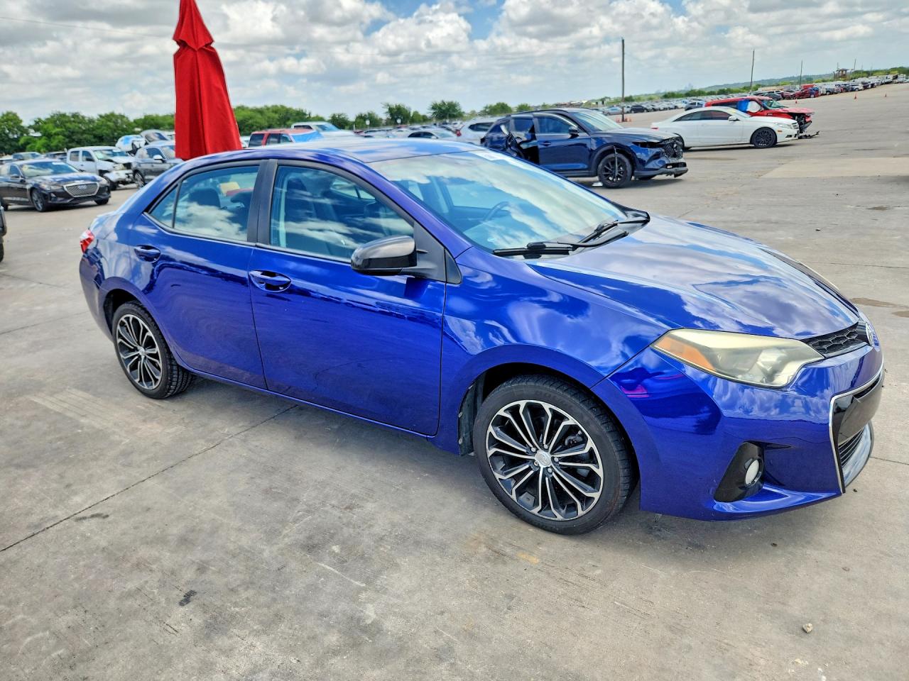 2015 Toyota Corolla S Plus Blue vin: 2T1BURHE4FC307316