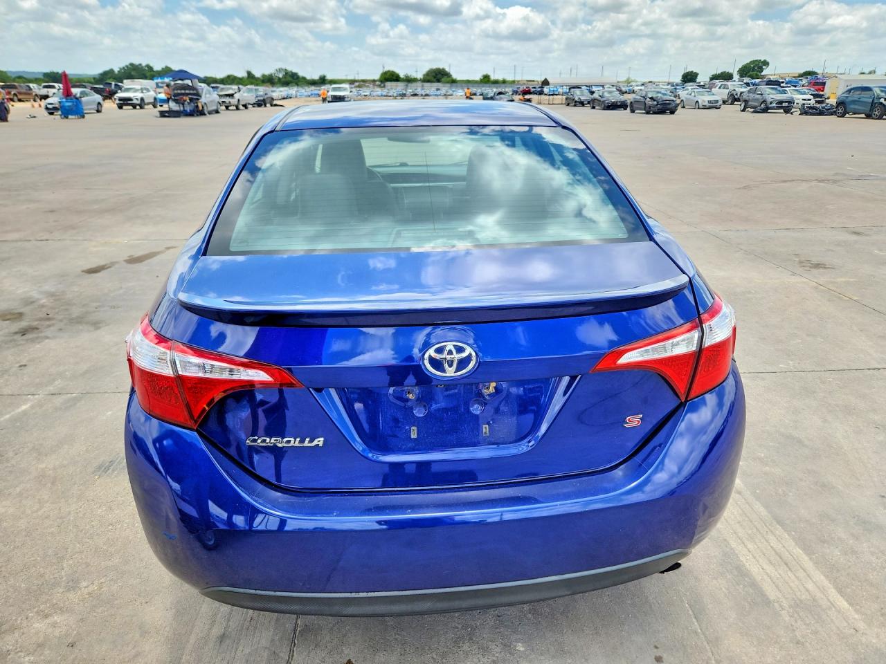2015 Toyota Corolla S Plus Blue vin: 2T1BURHE4FC307316