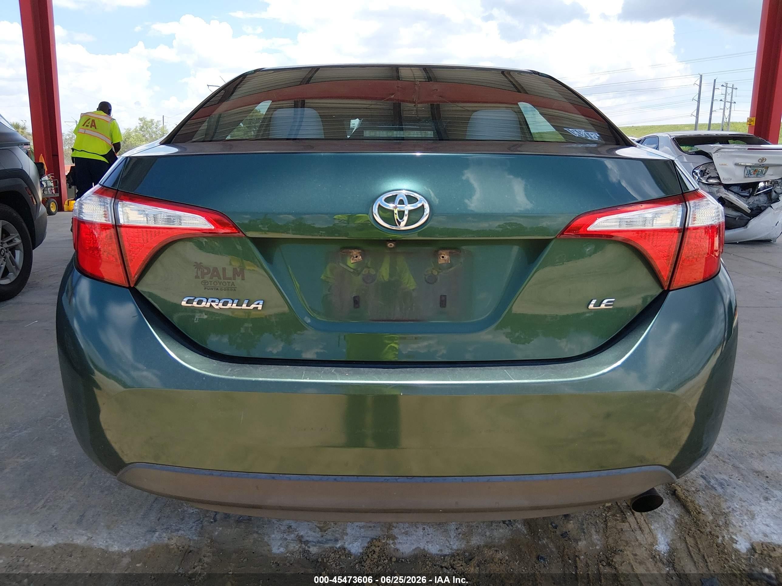 2015 Toyota Corolla Le Green vin: 2T1BURHE4FC309924