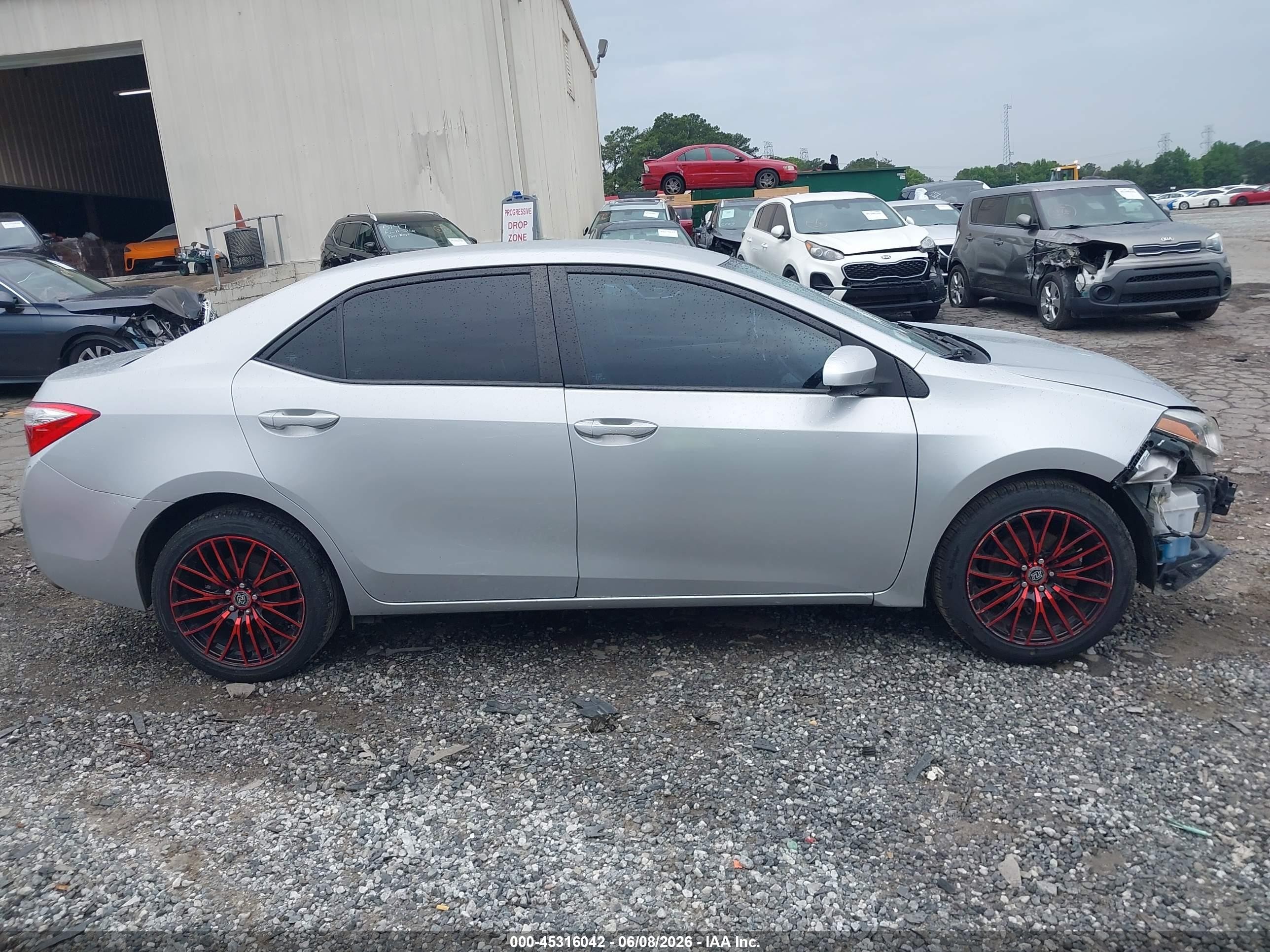 2015 Toyota Corolla Le Серый vin: 2T1BURHE4FC317408