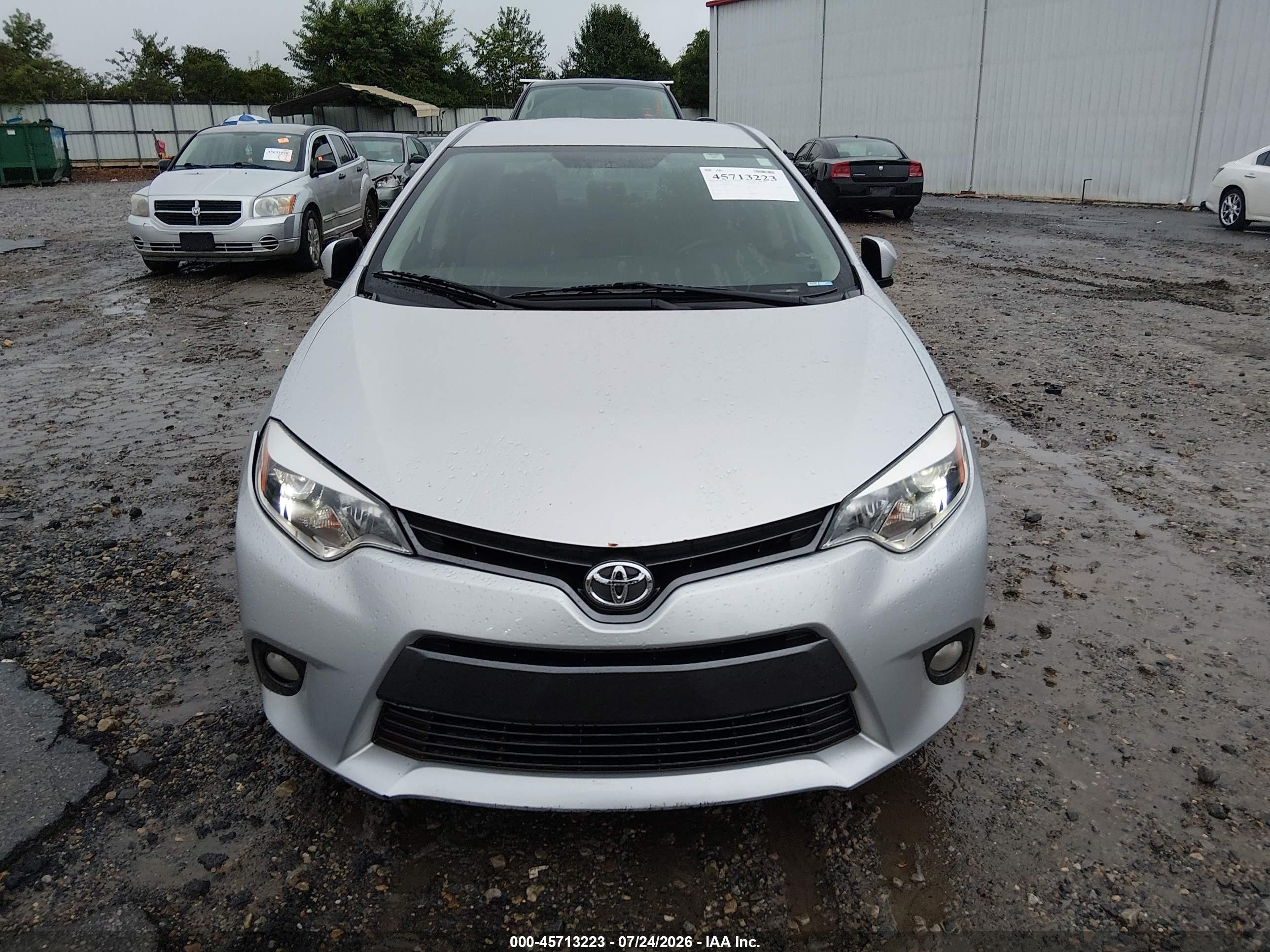 2015 Toyota Corolla Le Plus White vin: 2T1BURHE4FC321832
