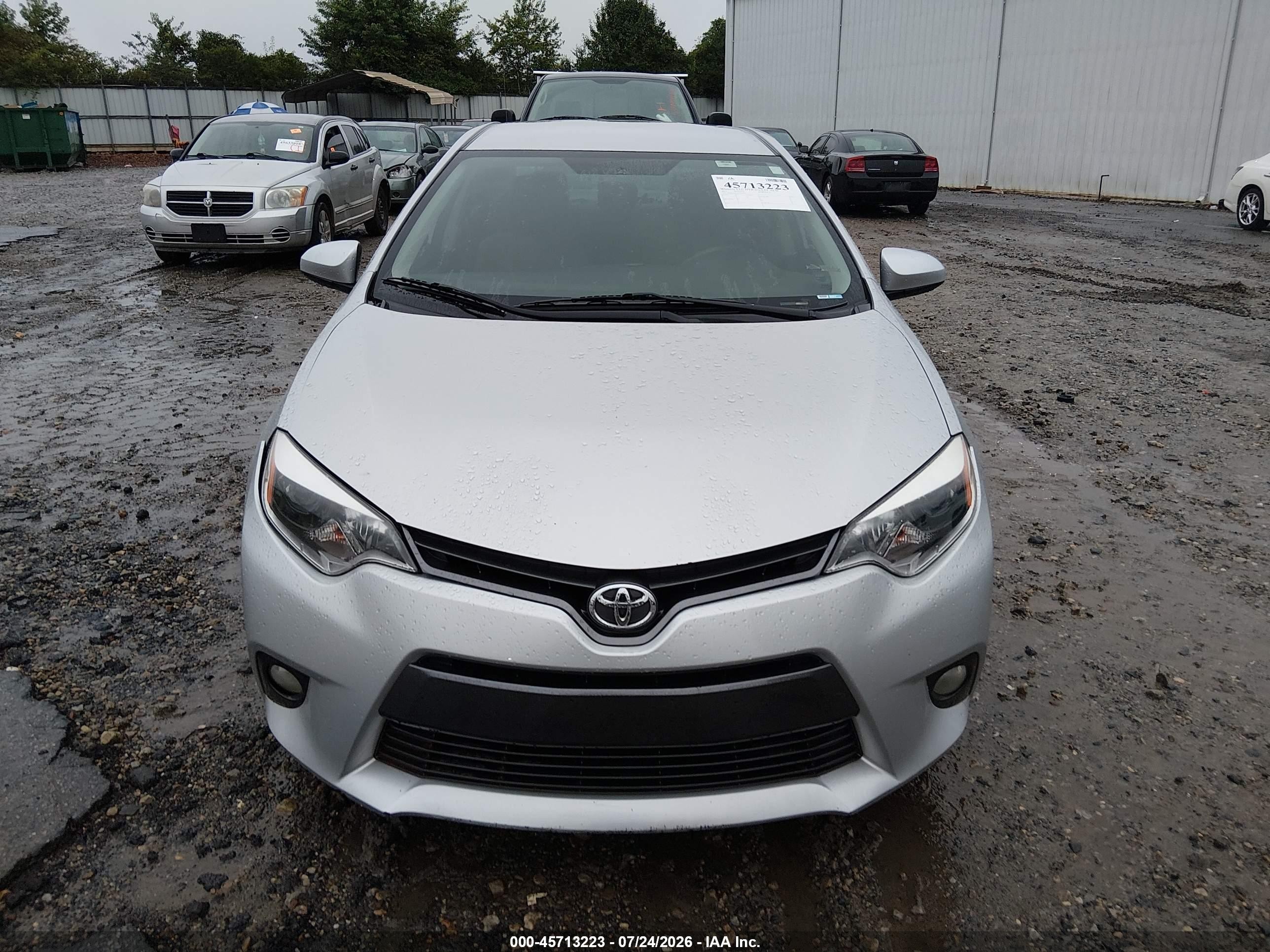 2015 Toyota Corolla Le Plus White vin: 2T1BURHE4FC321832