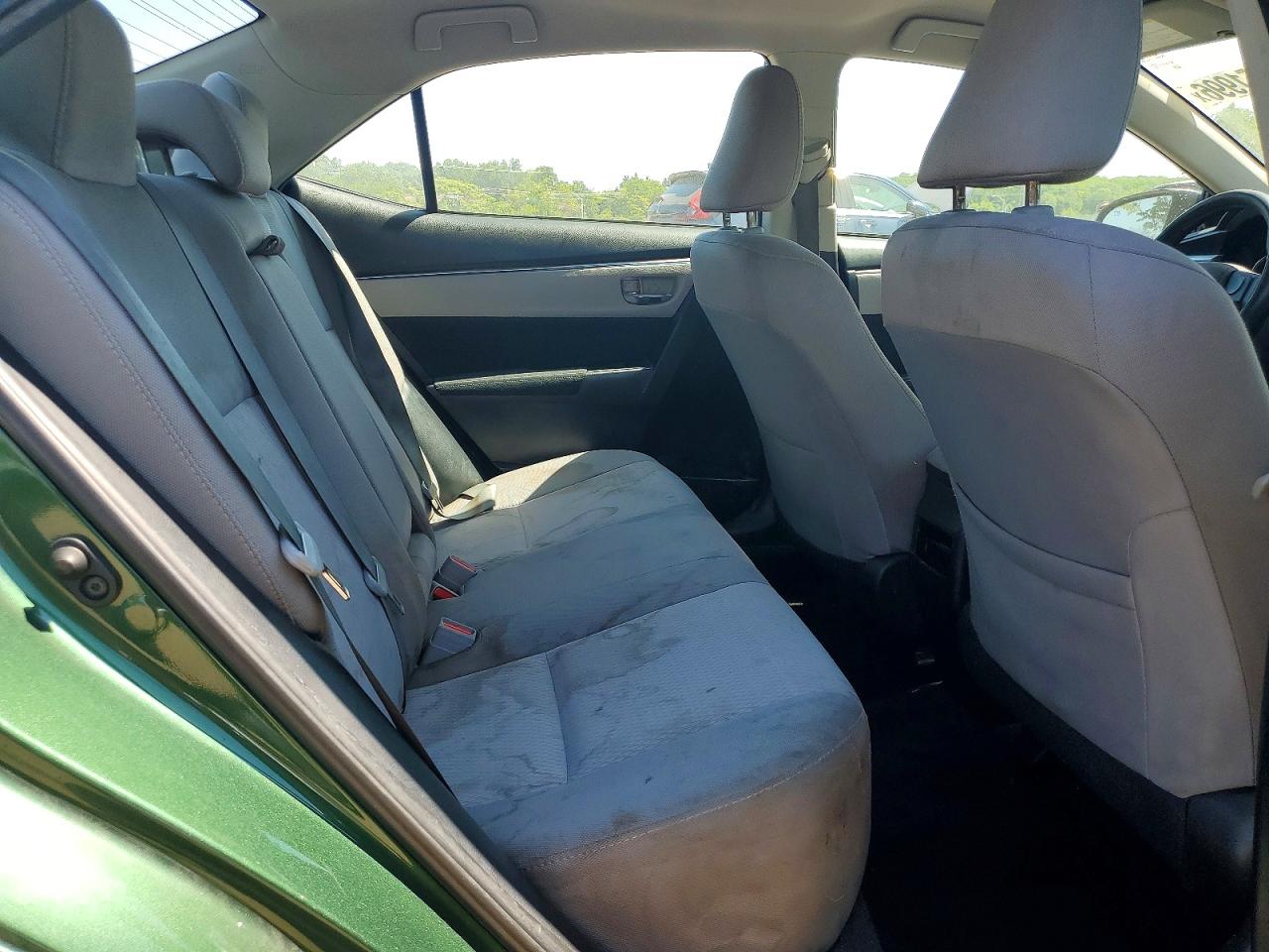 2015 Toyota Corolla Le Green vin: 2T1BURHE4FC331759