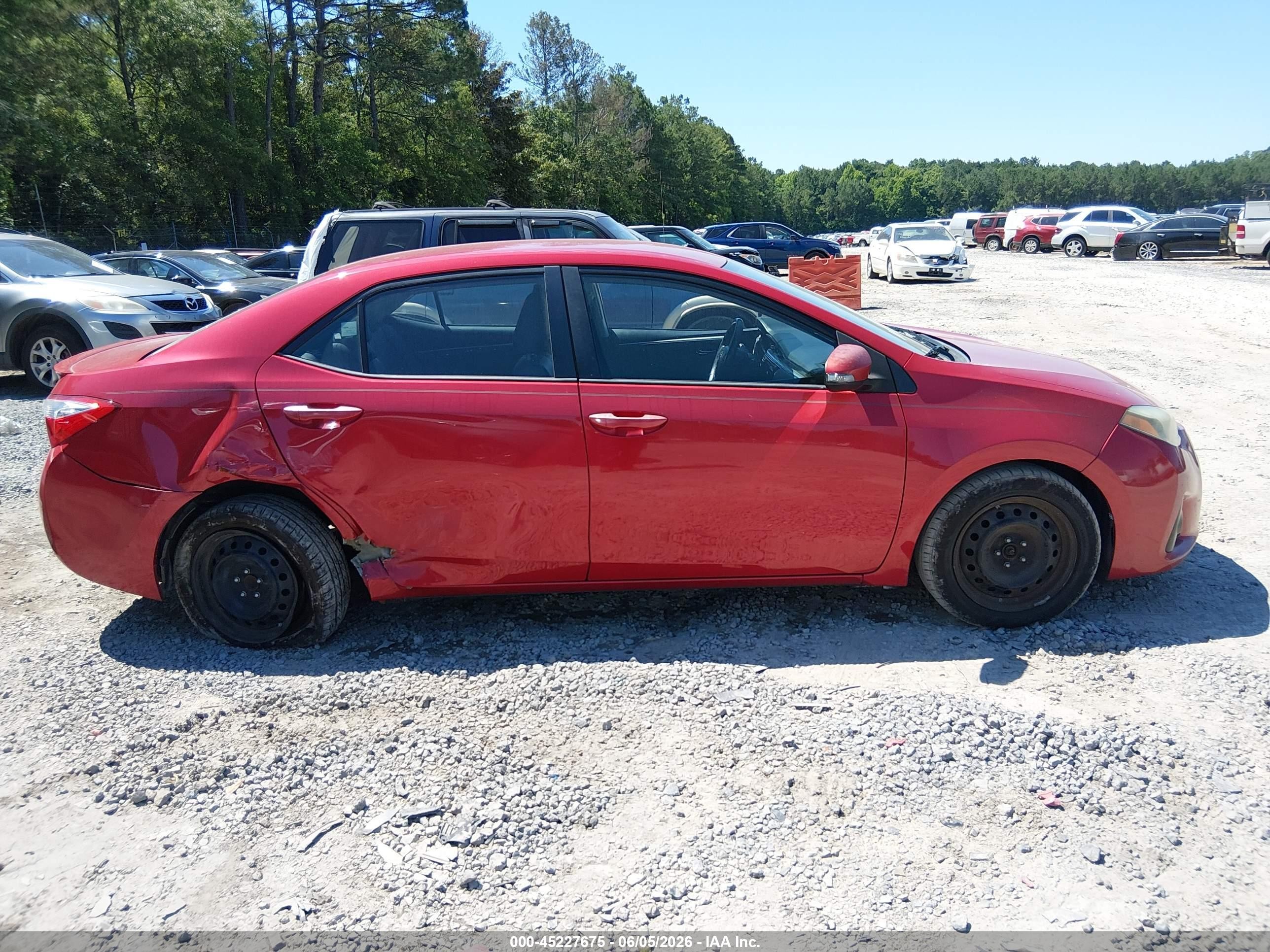 2015 Toyota Corolla S Red vin: 2T1BURHE4FC334905