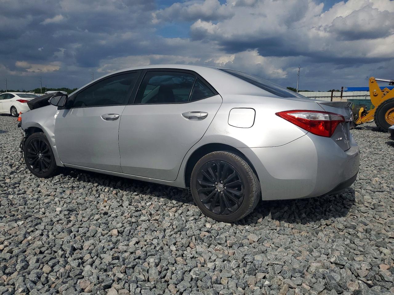 2015 Toyota Corolla S Plus Серебряный vin: 2T1BURHE4FC350876