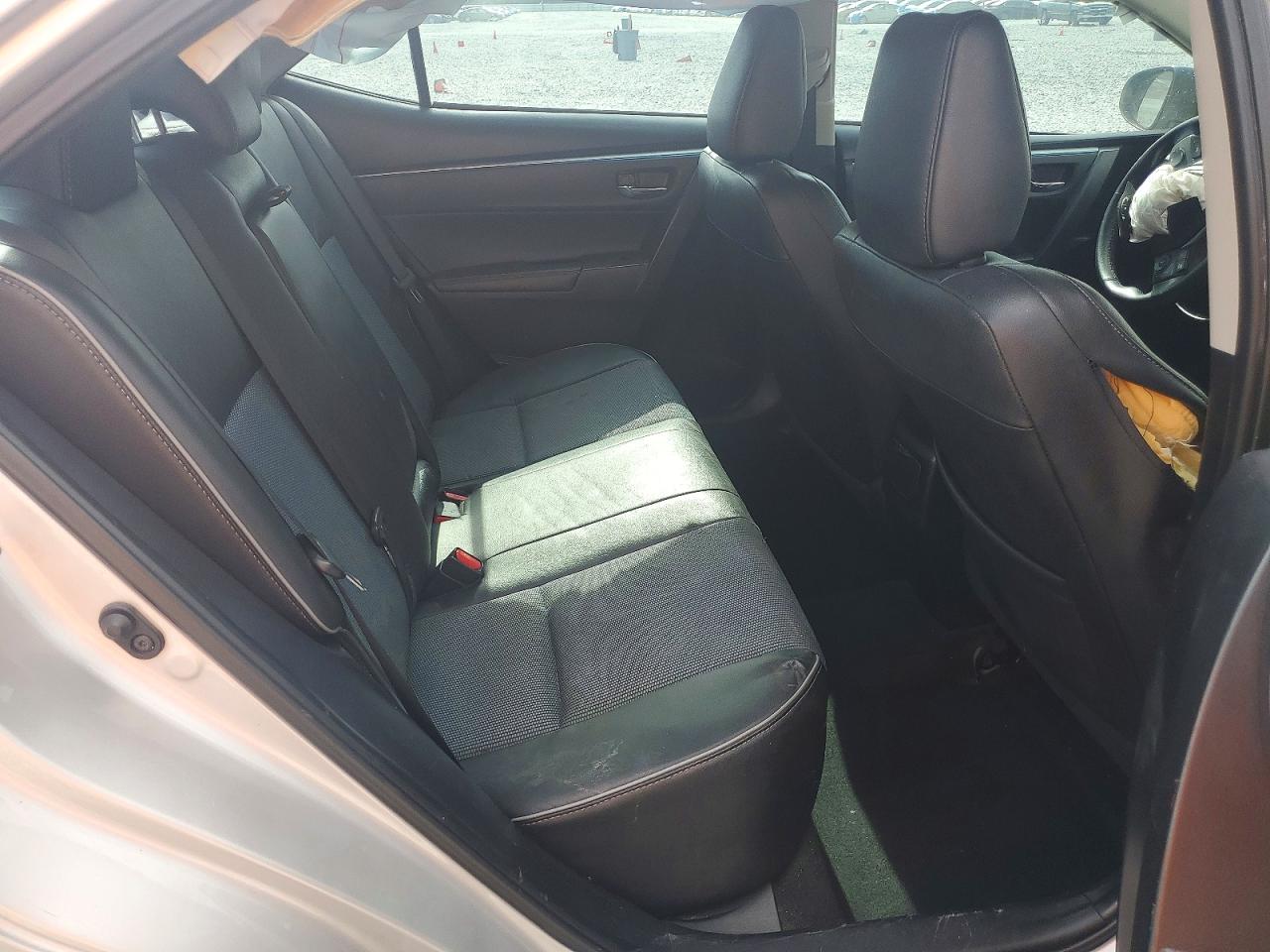 2015 Toyota Corolla S Plus Серебряный vin: 2T1BURHE4FC350876
