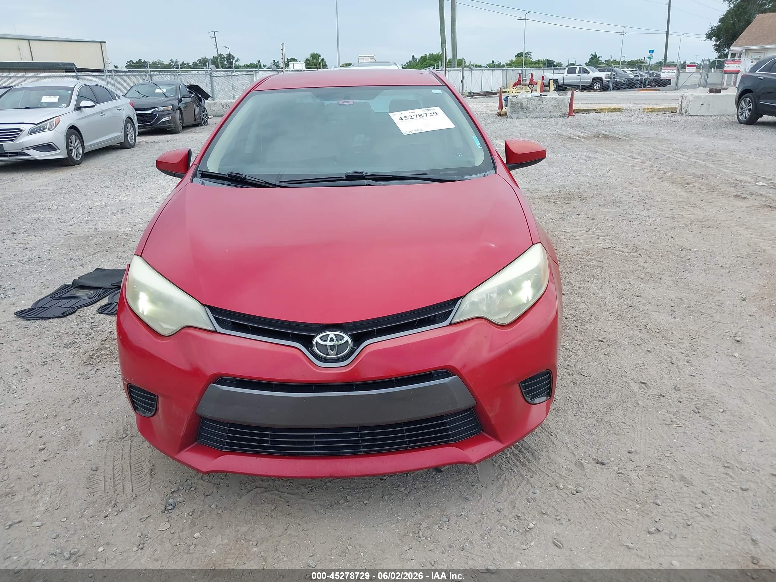 2015 Toyota Corolla Le Красный vin: 2T1BURHE4FC361389