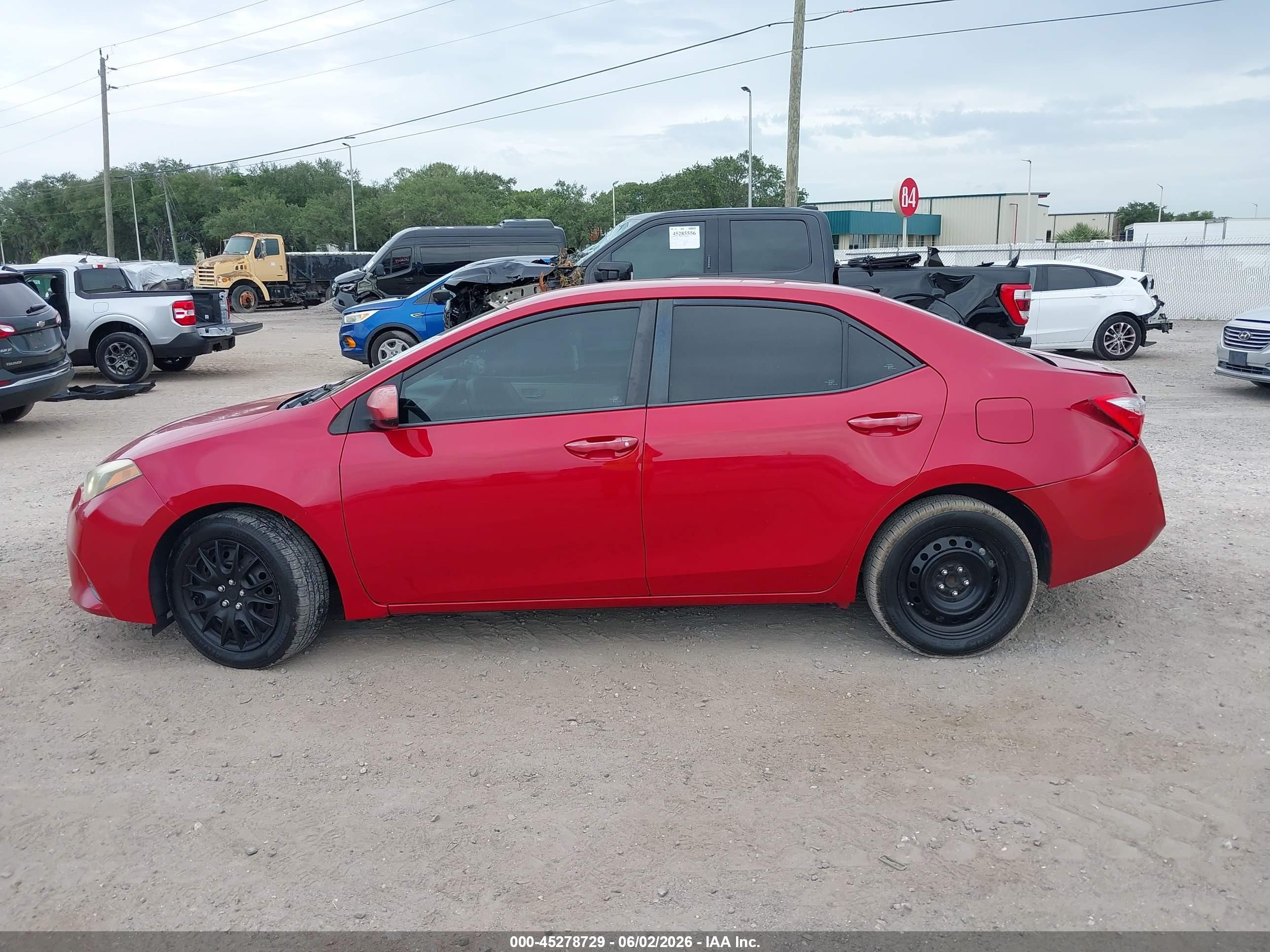 2015 Toyota Corolla Le Красный vin: 2T1BURHE4FC361389