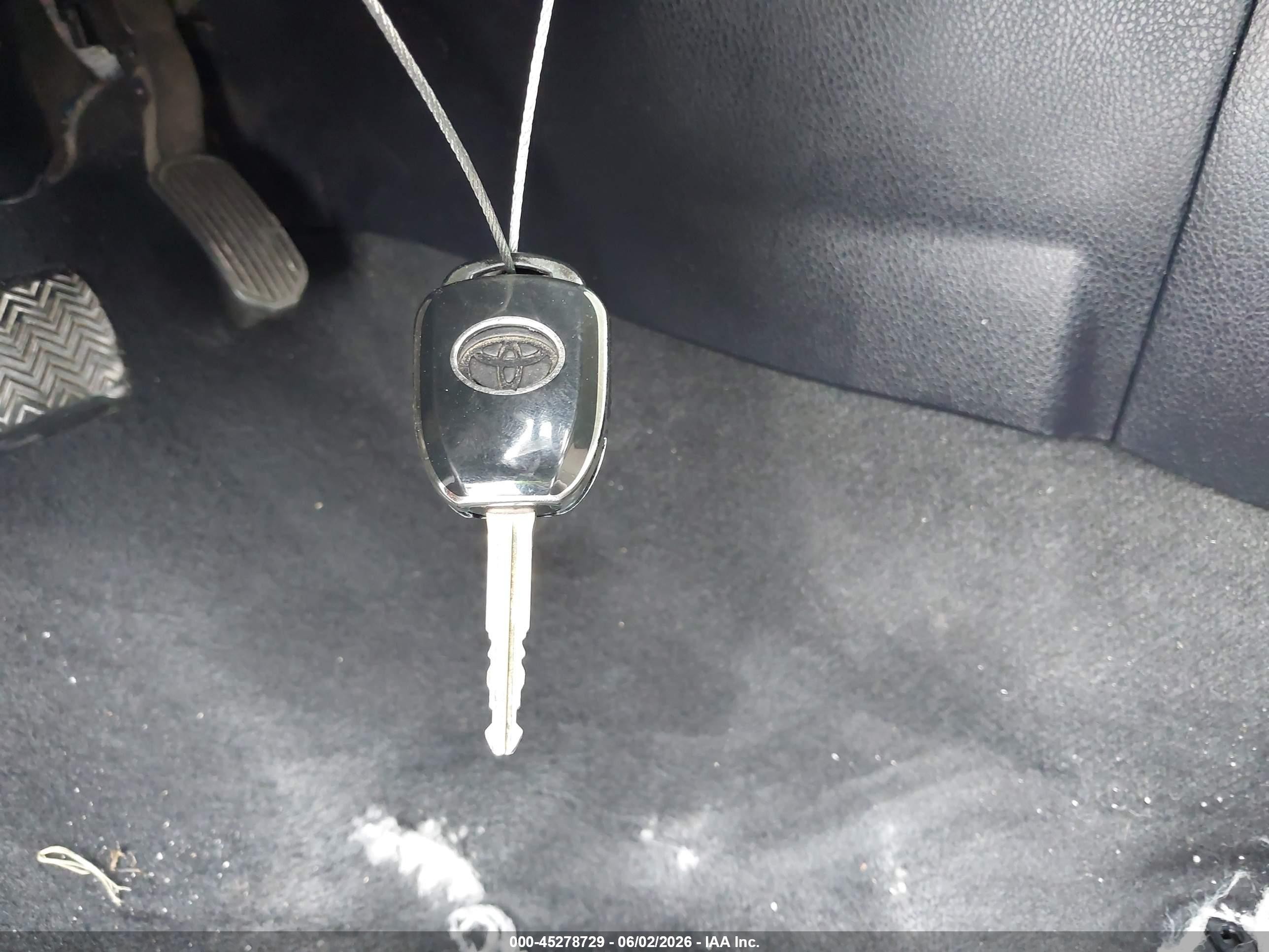 2015 Toyota Corolla Le Красный vin: 2T1BURHE4FC361389