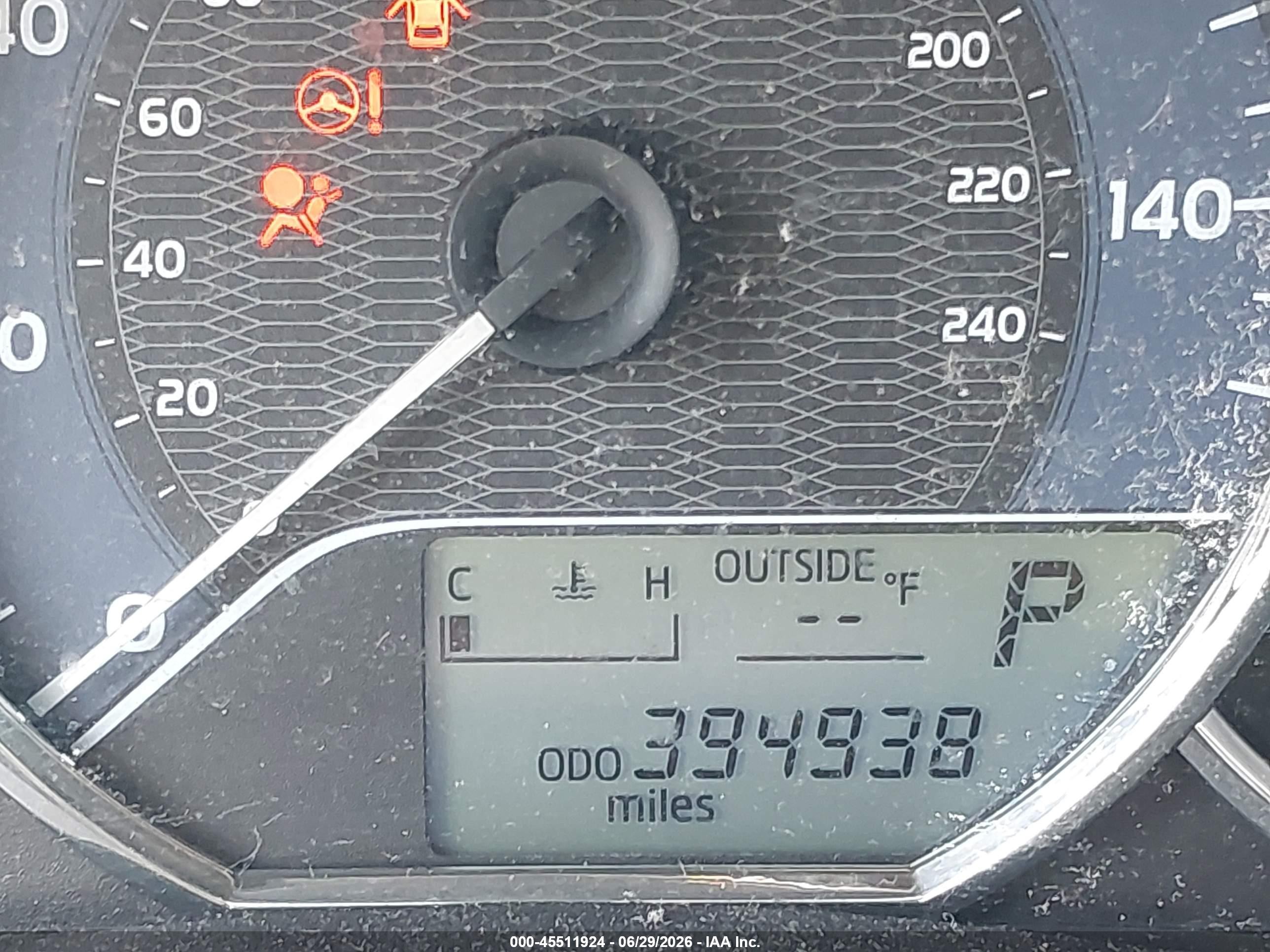 2015 Toyota Corolla Le Серебряный vin: 2T1BURHE4FC370027