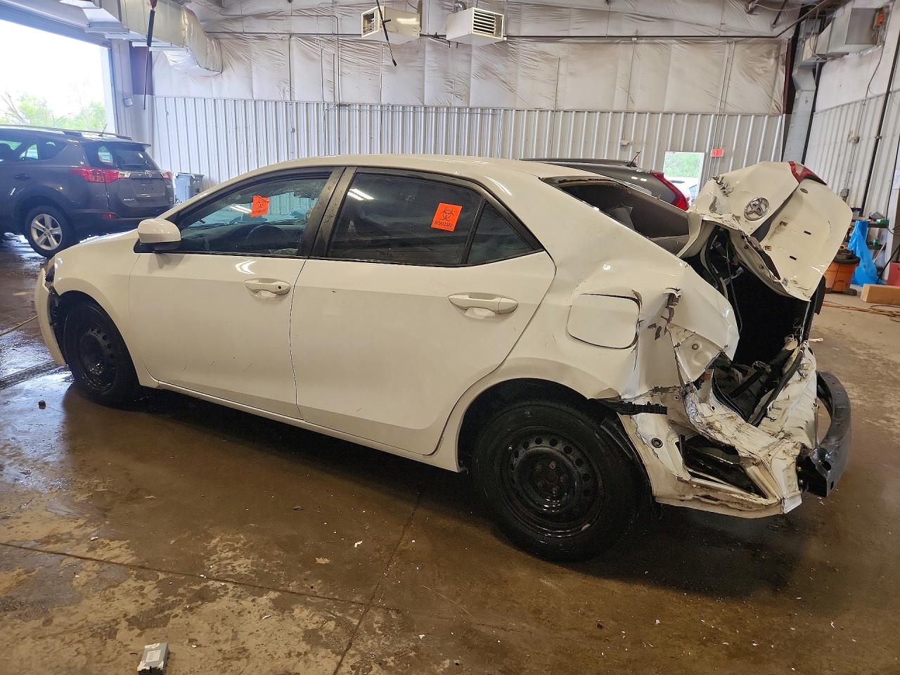 2015 Toyota Corolla L White vin: 2T1BURHE4FC370612