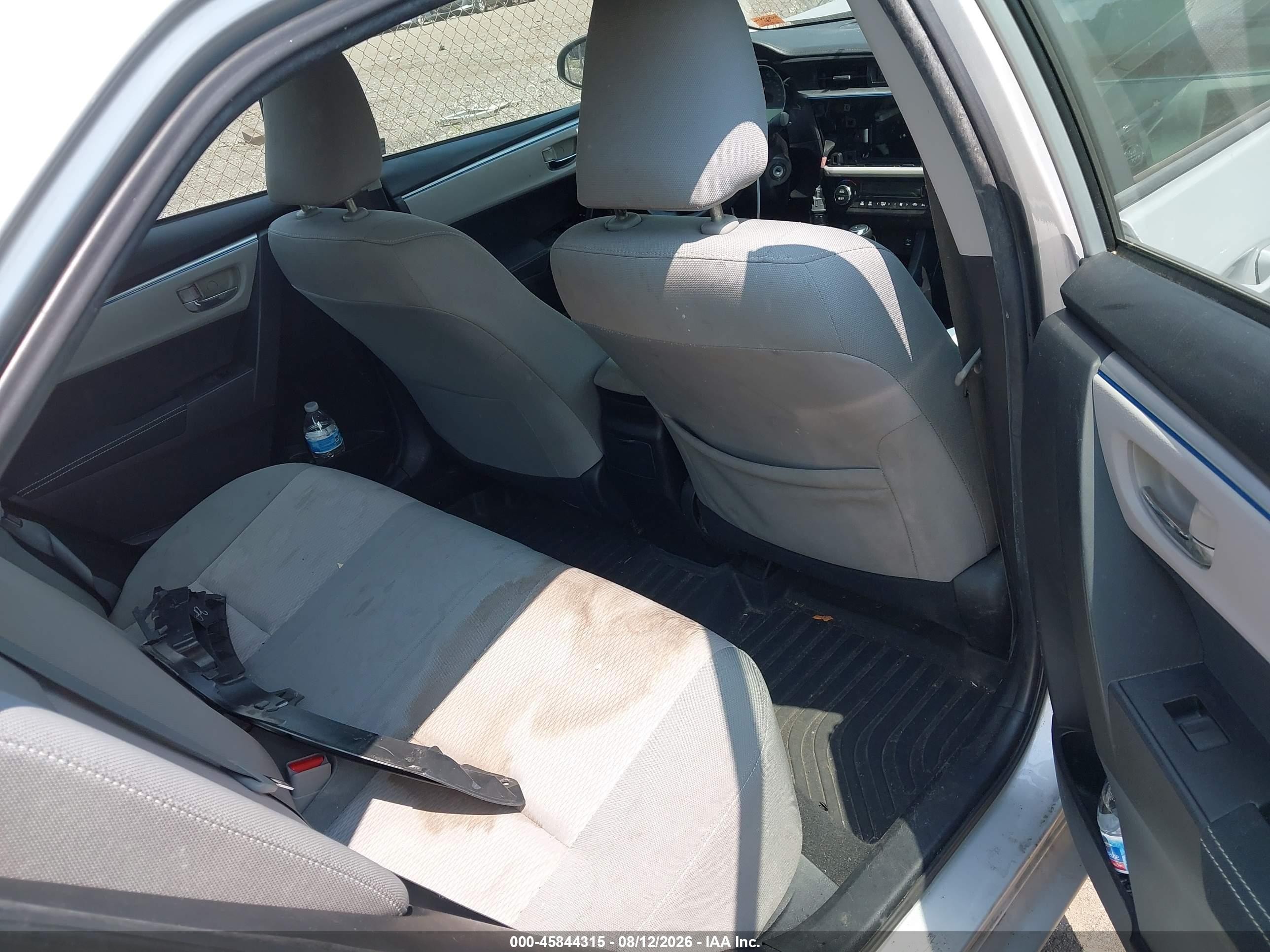 2015 Toyota Corolla Le Gray vin: 2T1BURHE4FC380900