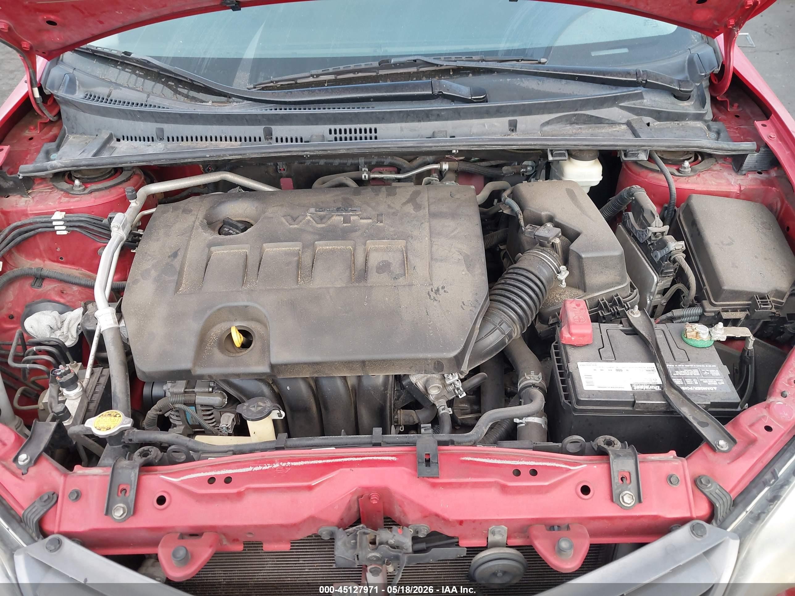 2015 Toyota Corolla Le Red vin: 2T1BURHE4FC397101