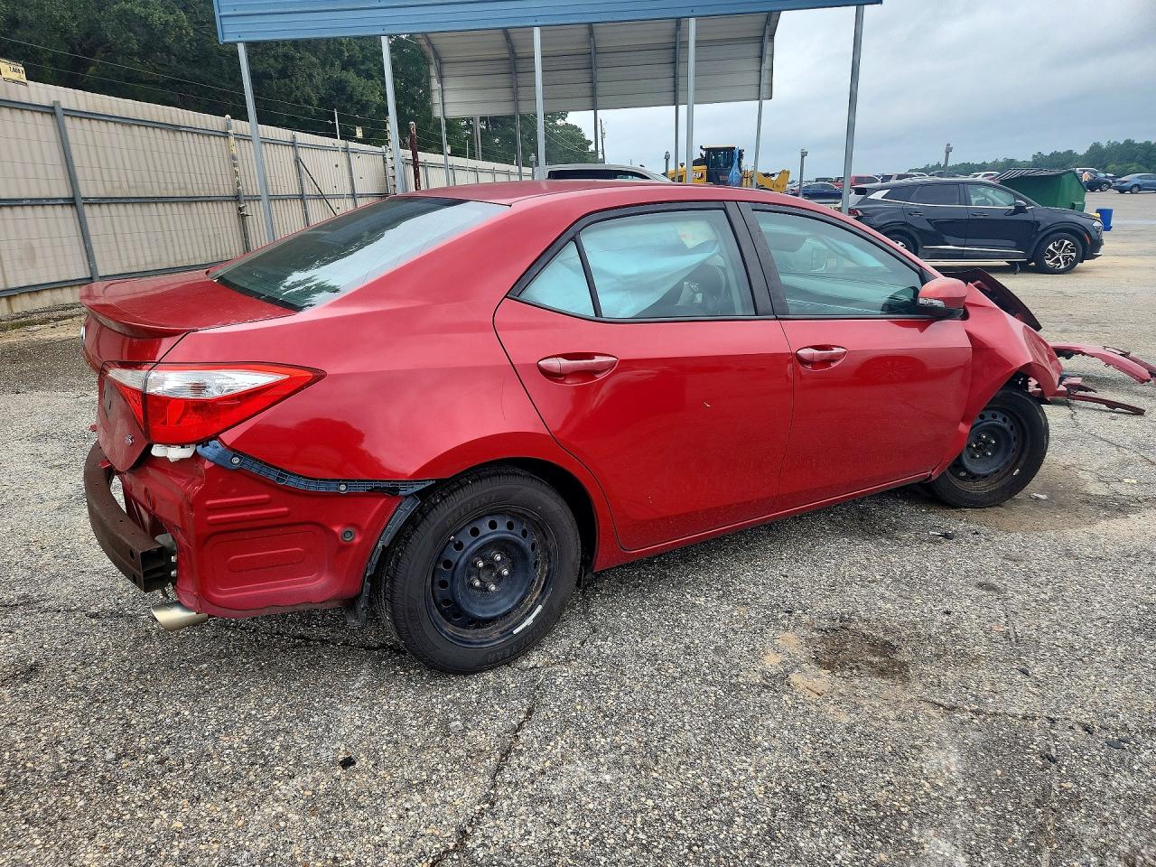 2015 Toyota Corolla S Red vin: 2T1BURHE4FC402779